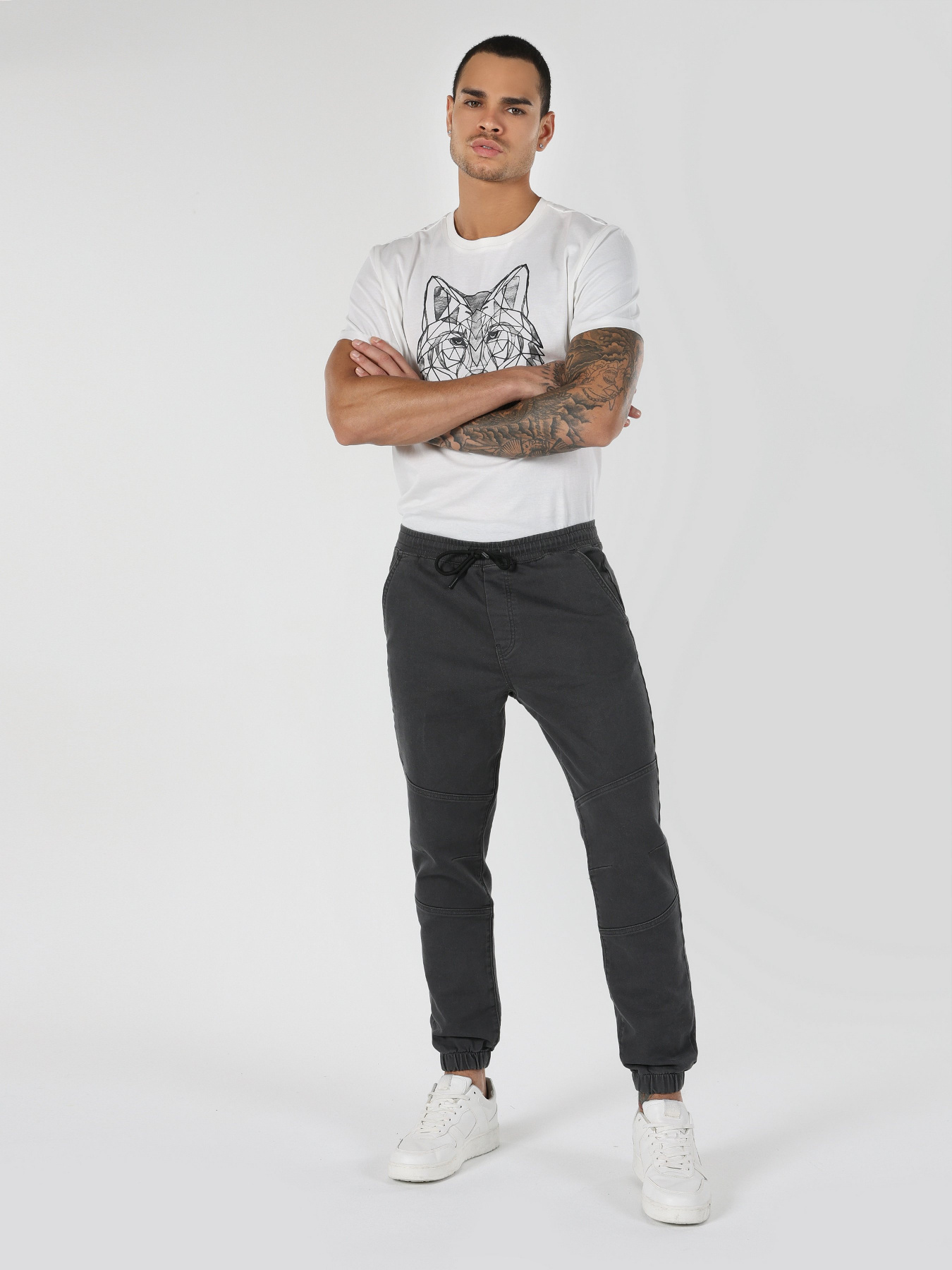 Джогери Colin’s модель CL1062395ANT Фото