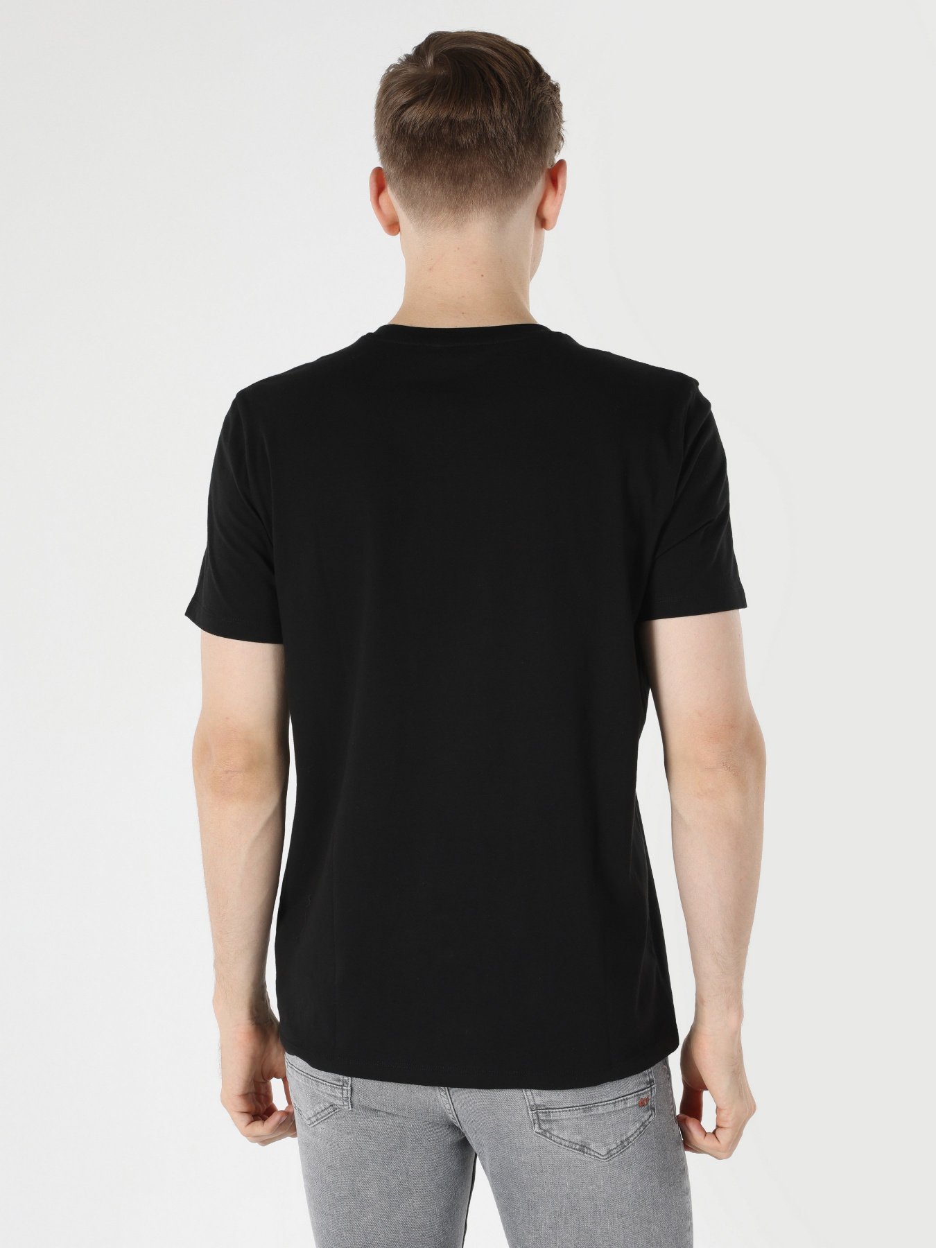 Футболка Colin’s модель CL1062807BLK Фото