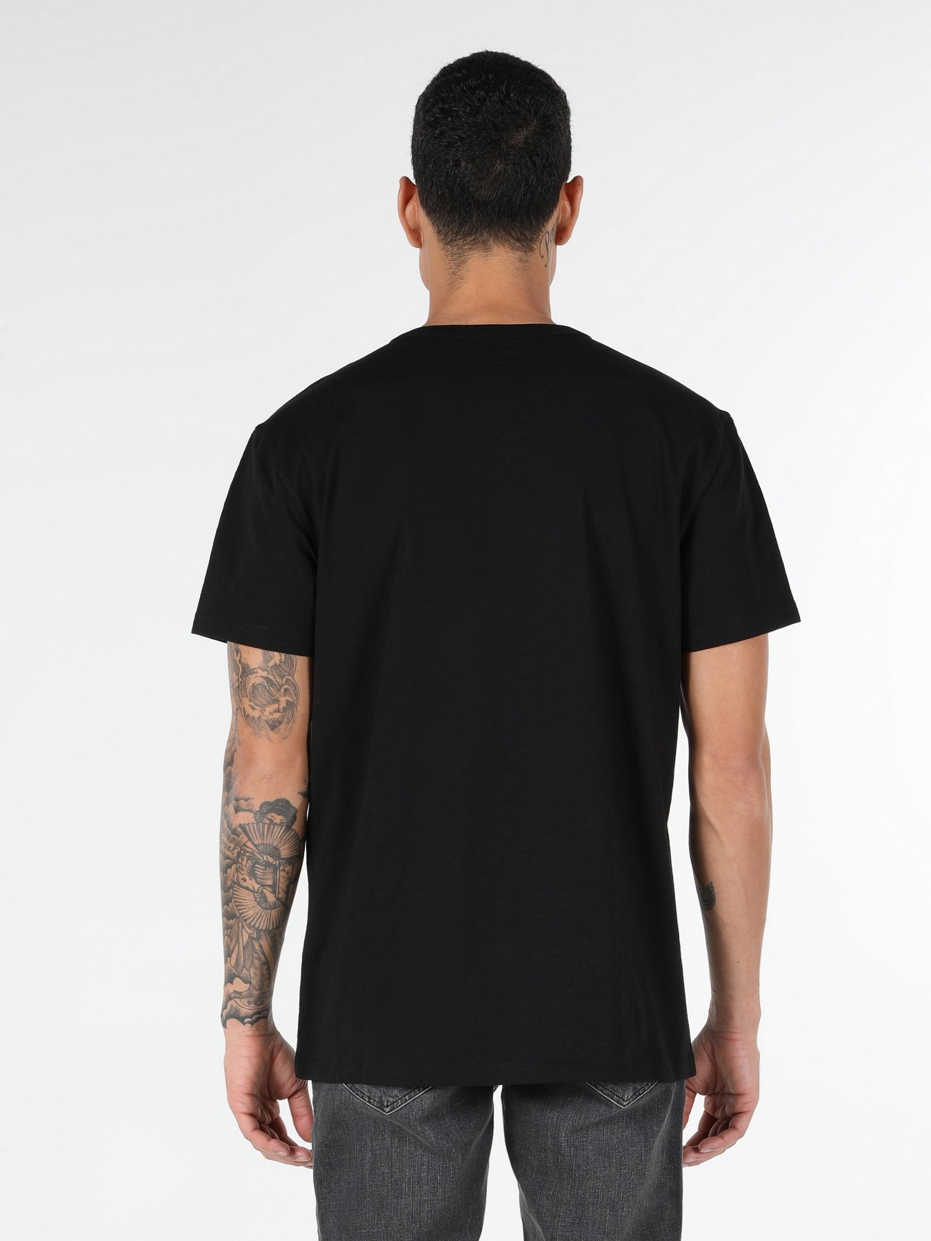 Футболка Colin’s модель CL1062941BLK Фото