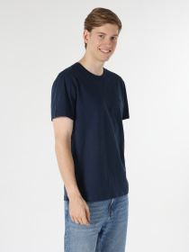 Футболка Colin’s модель CL1062941NAV Футболка Colin’s модель CL1062941NAV Фото