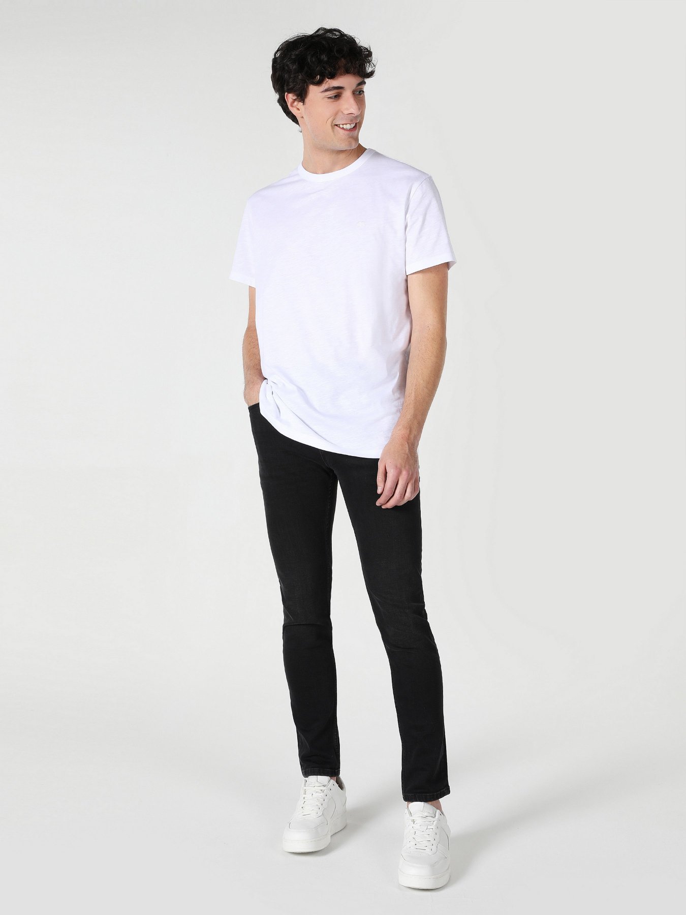 Футболка Colin’s модель CL1062941WHT Фото