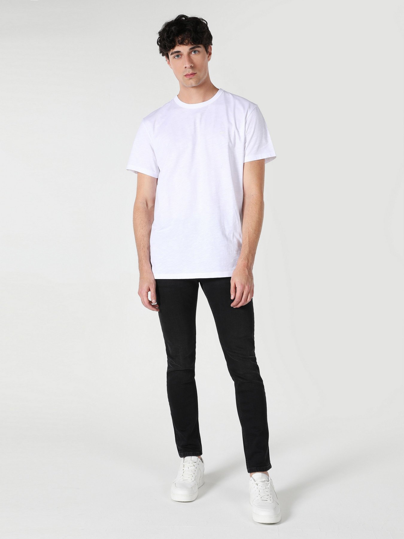 Футболка Colin’s модель CL1062941WHT Фото