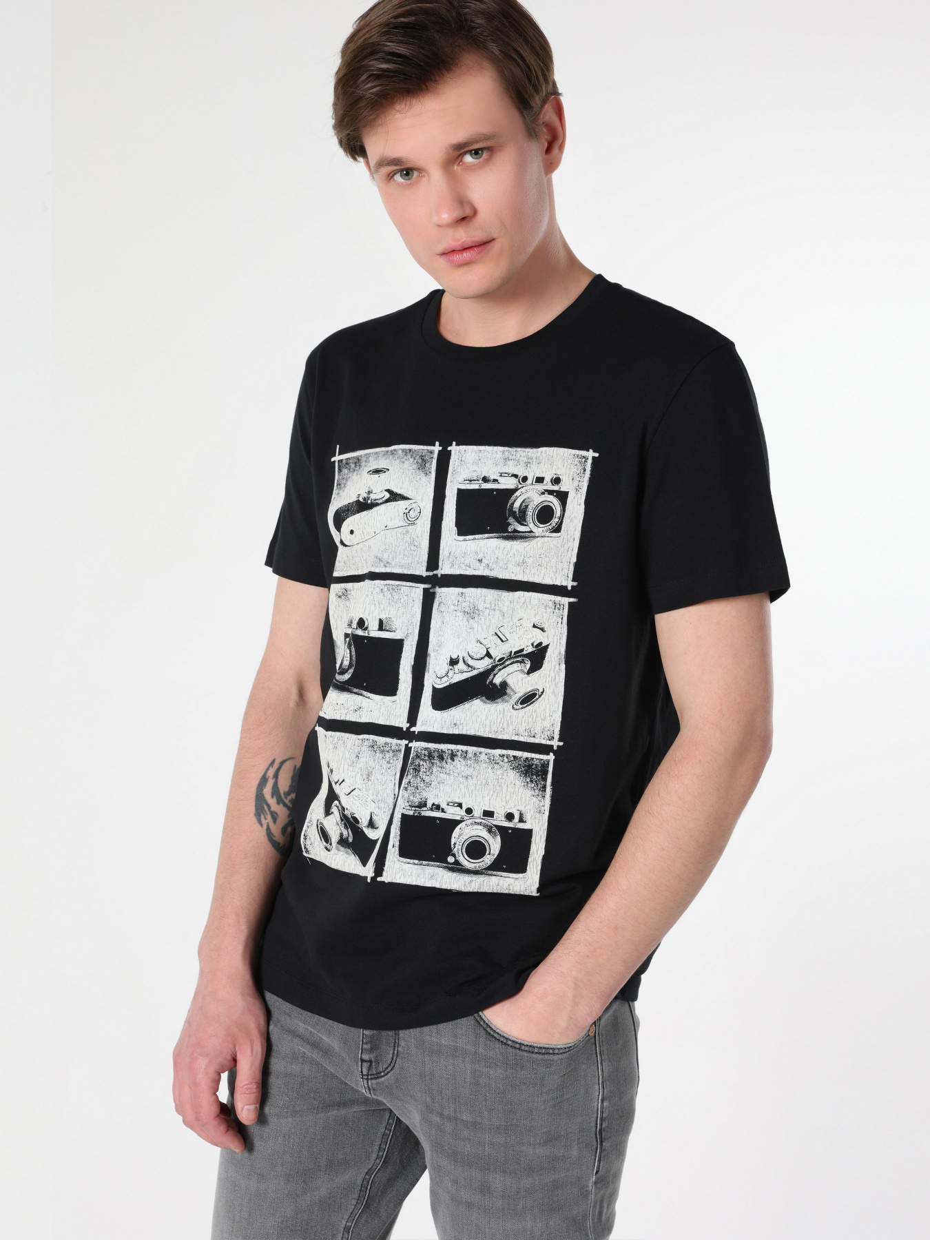 Футболка Colin’s модель CL1063158BLK Фото