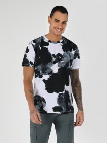 Футболка Colin’s модель CL1063162OFW Фото