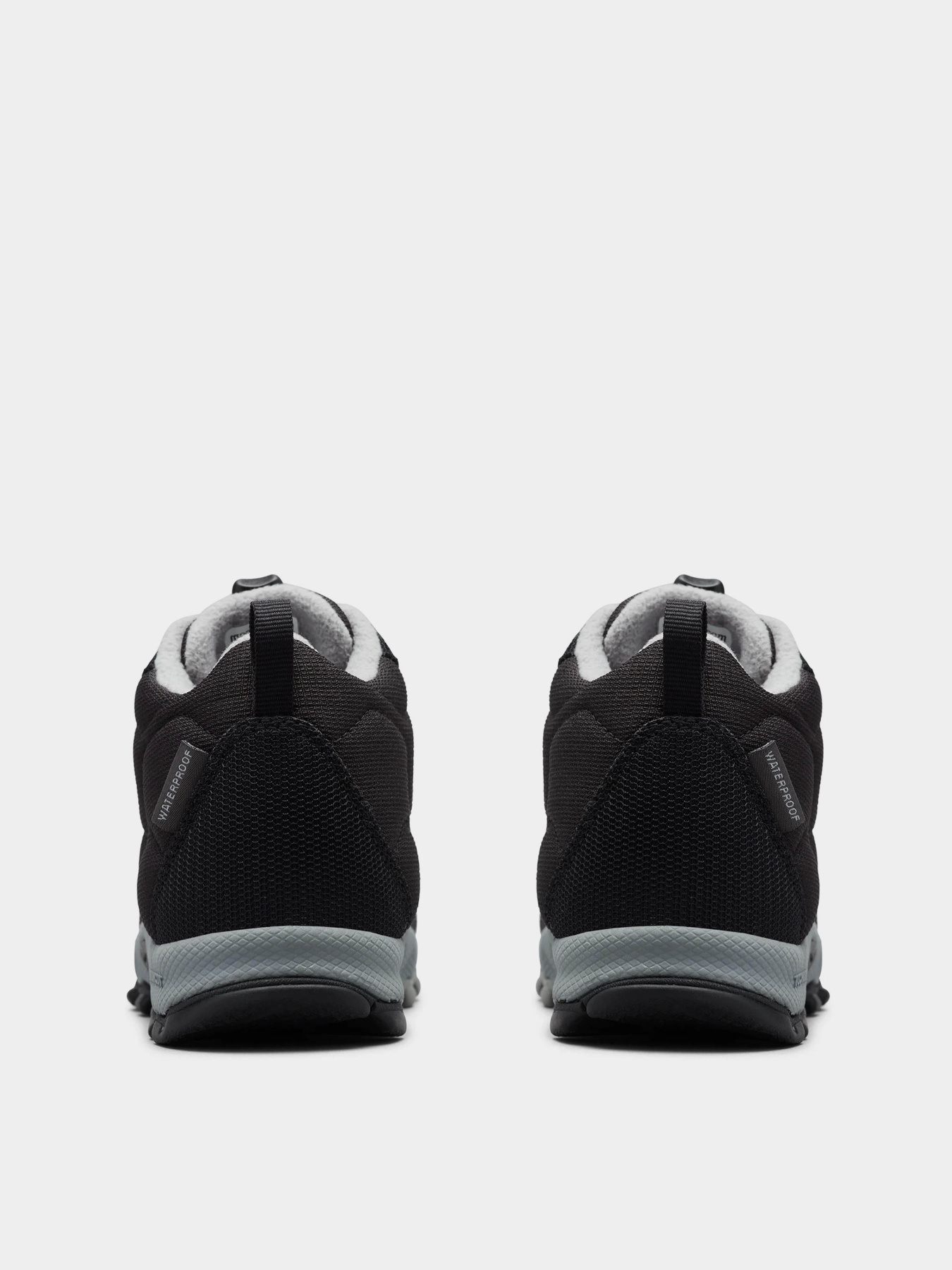 Ботинки Columbia Firecamp Mid 2 WP модель 2099971-010 Фото