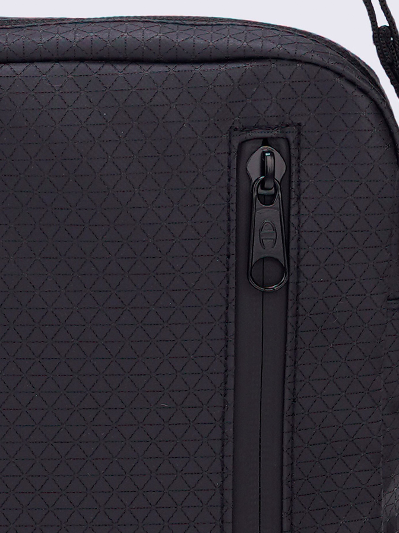 Сумка Champion модель chaCHE211M103-01 Сумка Champion модель chaCHE211M103-01 Фото