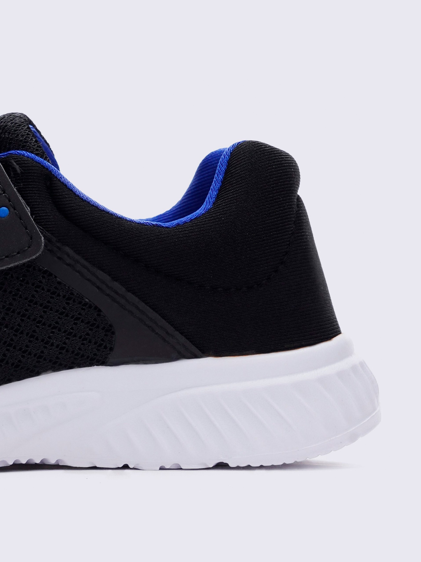 Кроссовки Champion SOFTY 2.0 модель chaS32162-NBK/RBL Фото