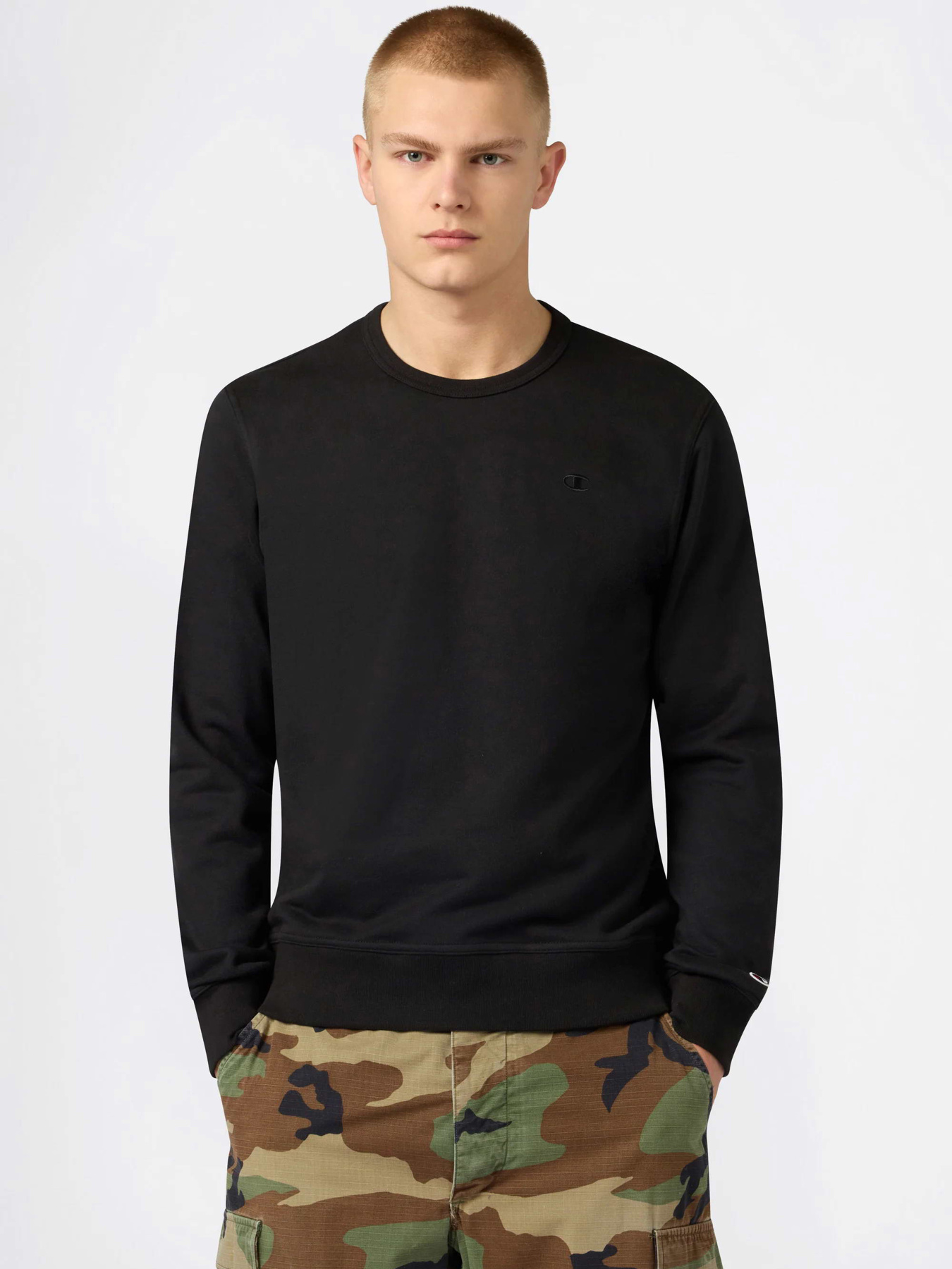 Худи и свитшоты Champion модель 220785-KK001 Фото