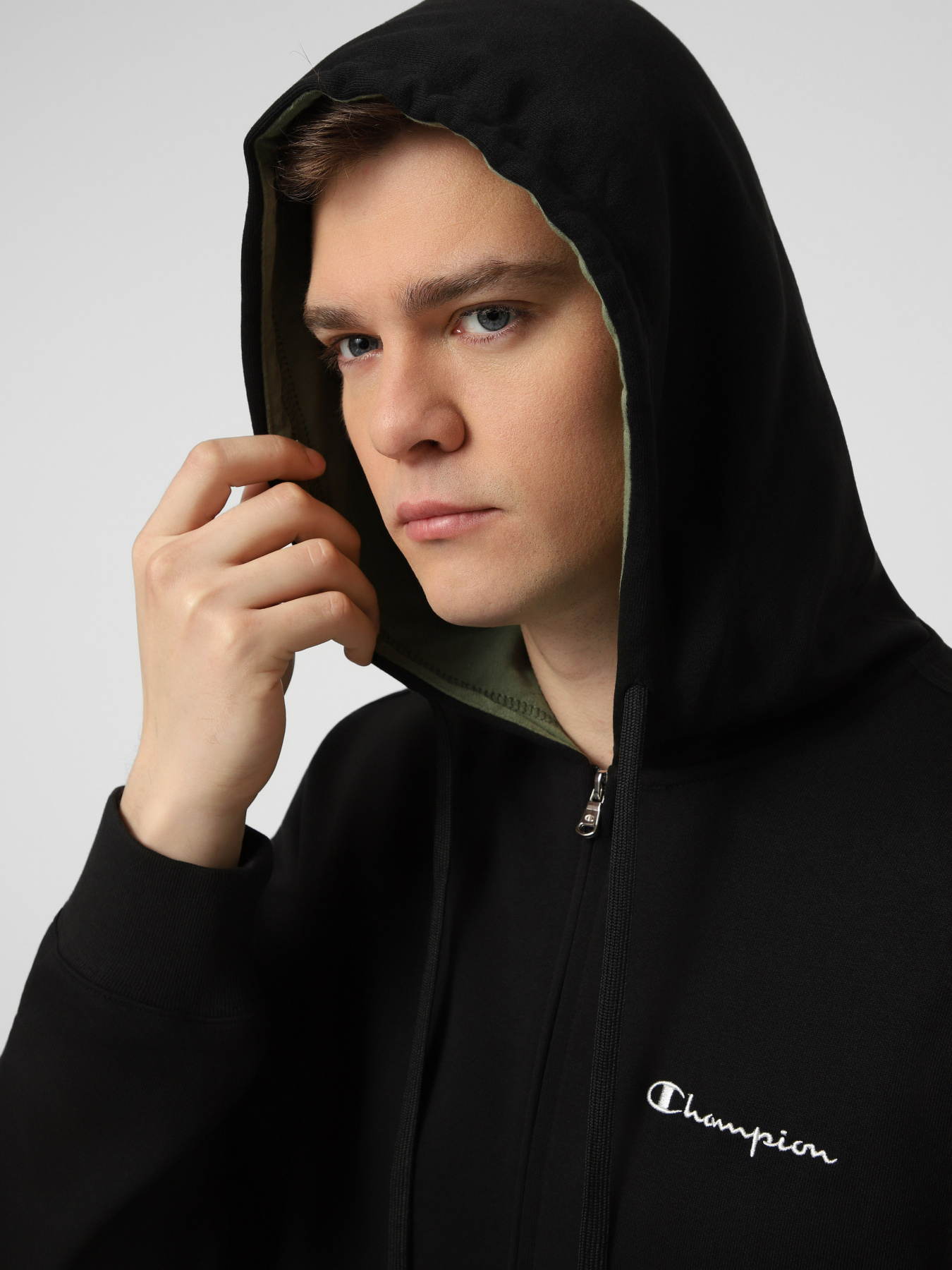 Костюмы Champion модель 222249-KK001 Фото