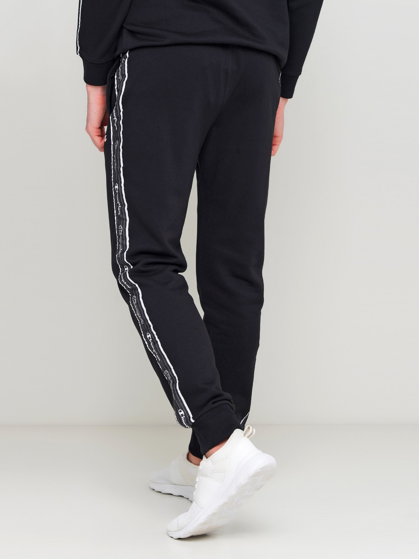 Штаны спортивные Champion модель cha214226-NBK Фото