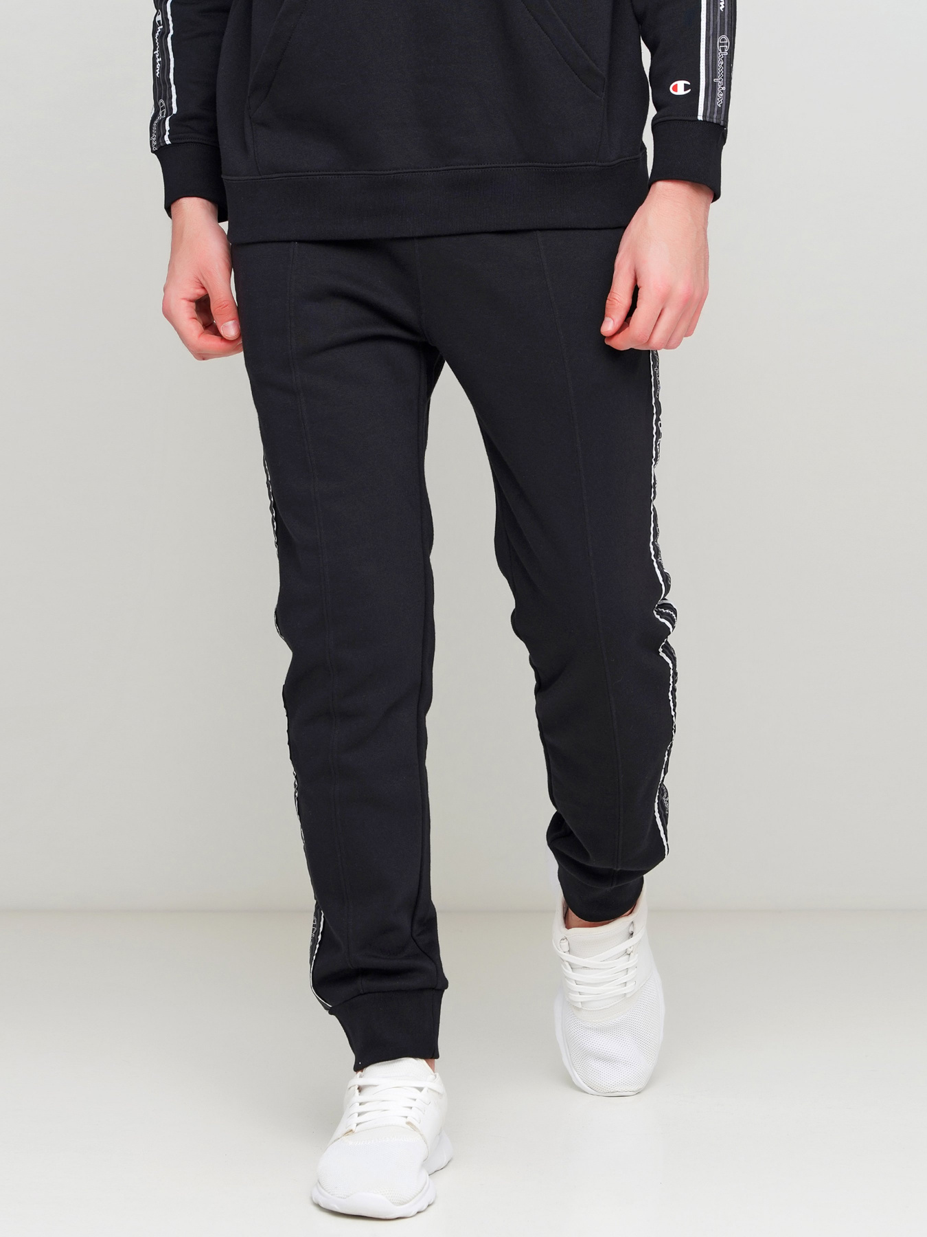 Спортивні штани Champion модель cha214226-NBK Фото