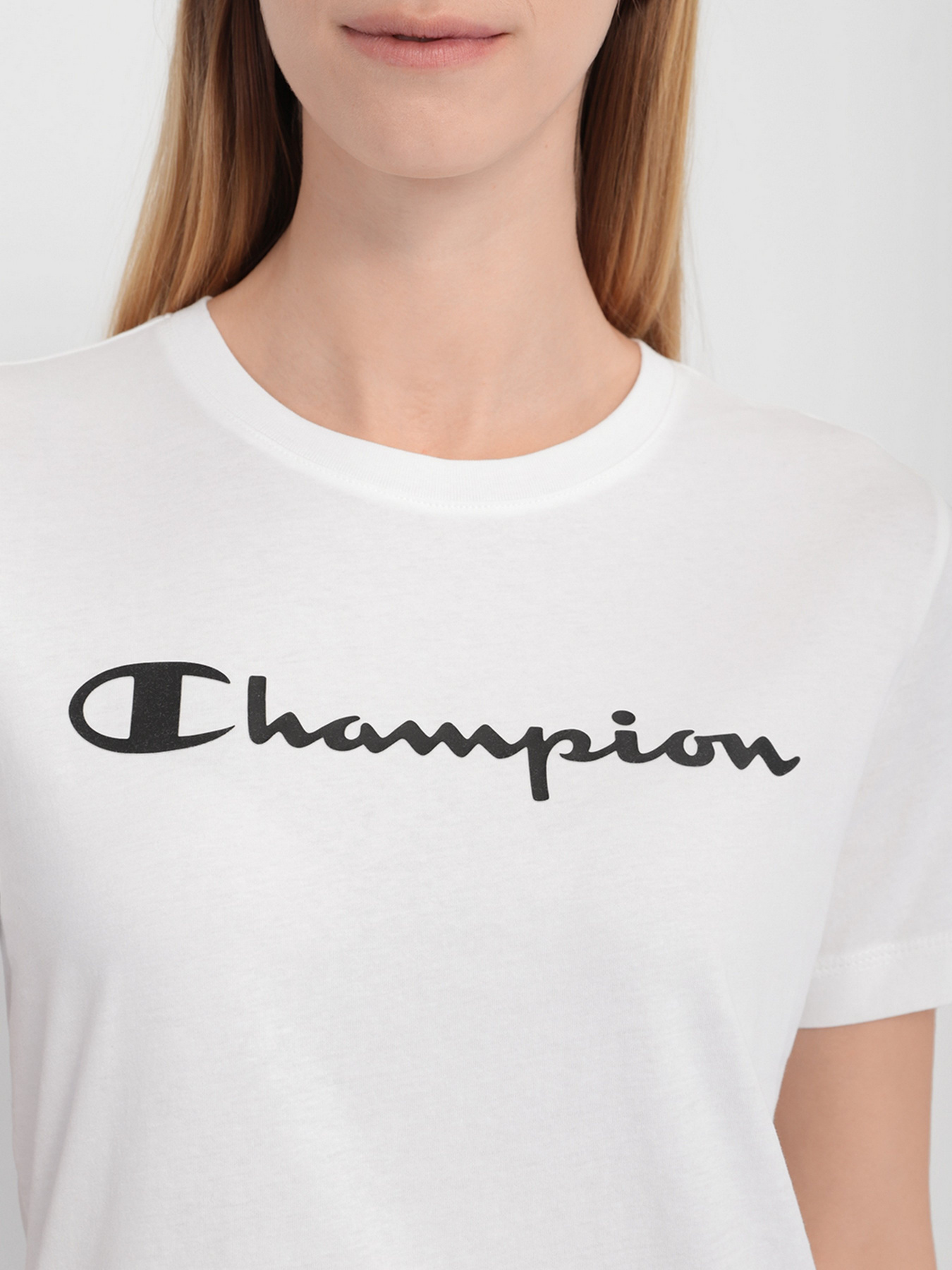 Футболки и поло Champion CREWNECK T-SHIRT модель cha113223-WHT Фото
