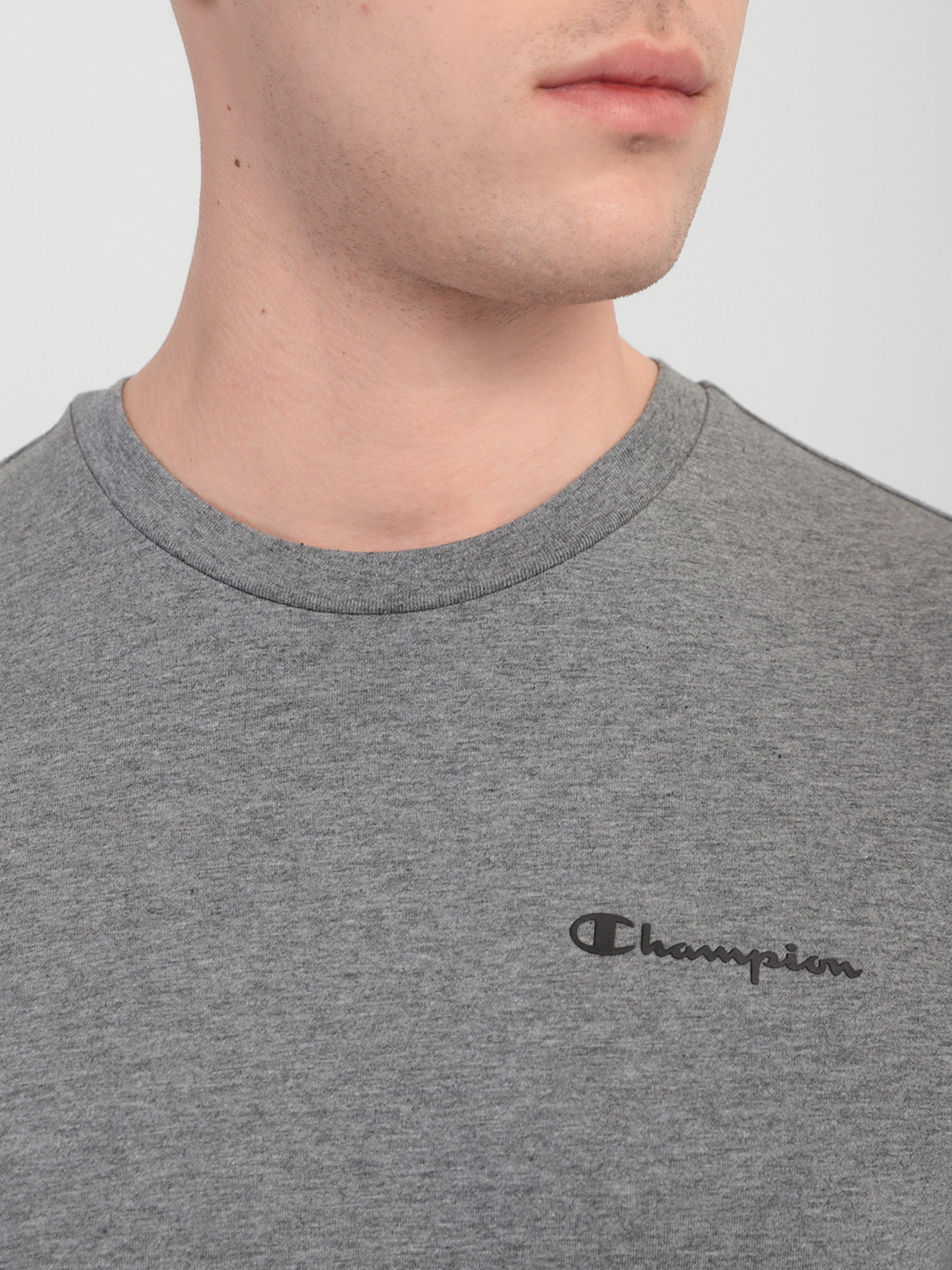 Футболка Champion CREWNECK T-SHIRT модель cha214755-NGAM Фото