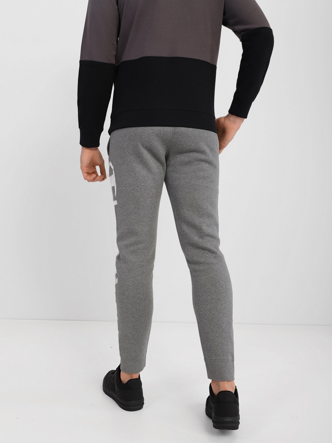 Спортивні штани Champion RIB CUFF PANTS модель cha214961-NGAM/NBK Спортивні штани Champion RIB CUFF PANTS модель cha214961-NGAM/NBK Фото
