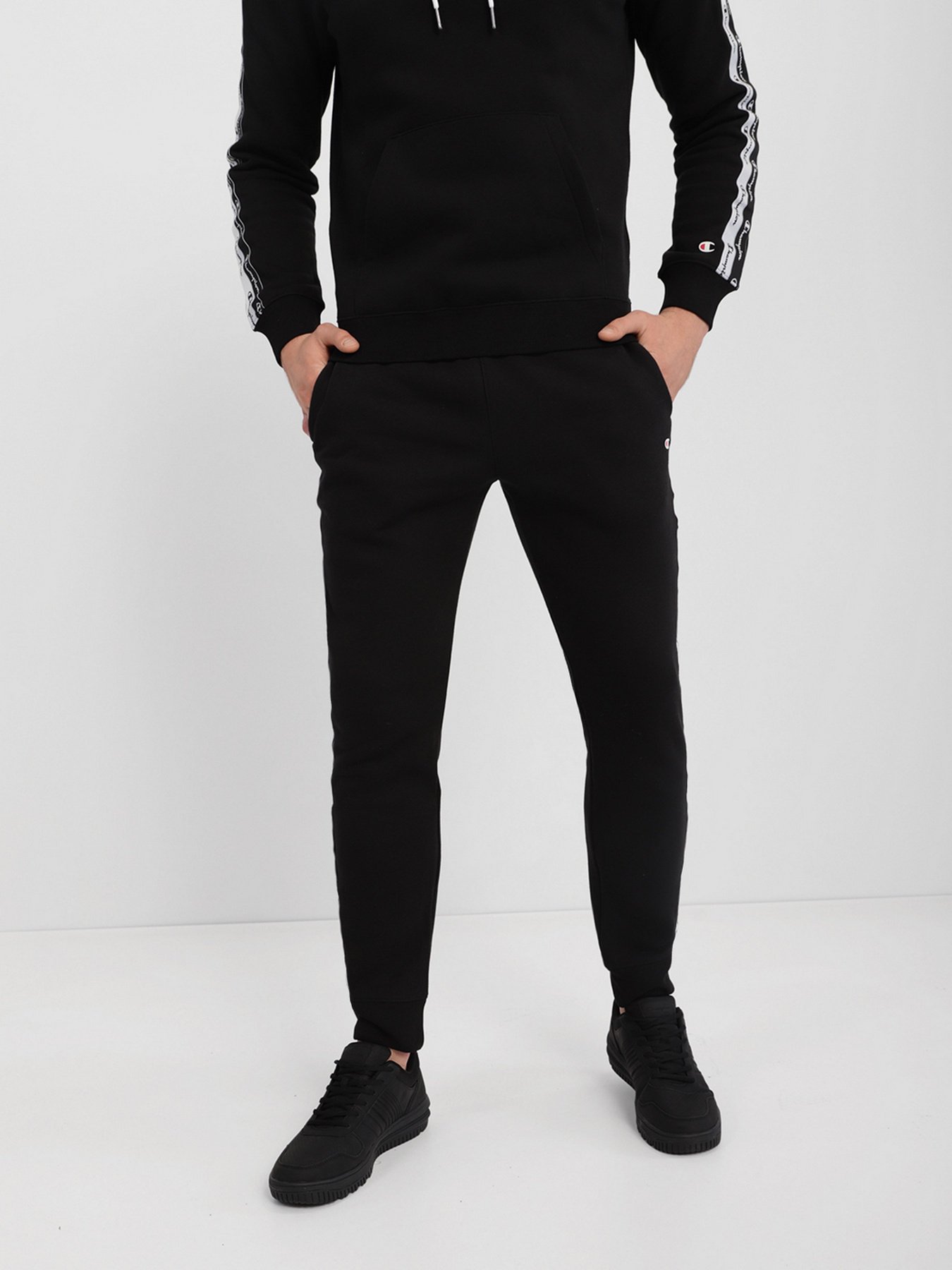 Штаны спортивные Champion DOUBLE LOGO RIB CUFF PANTS модель cha216561-NBK Фото