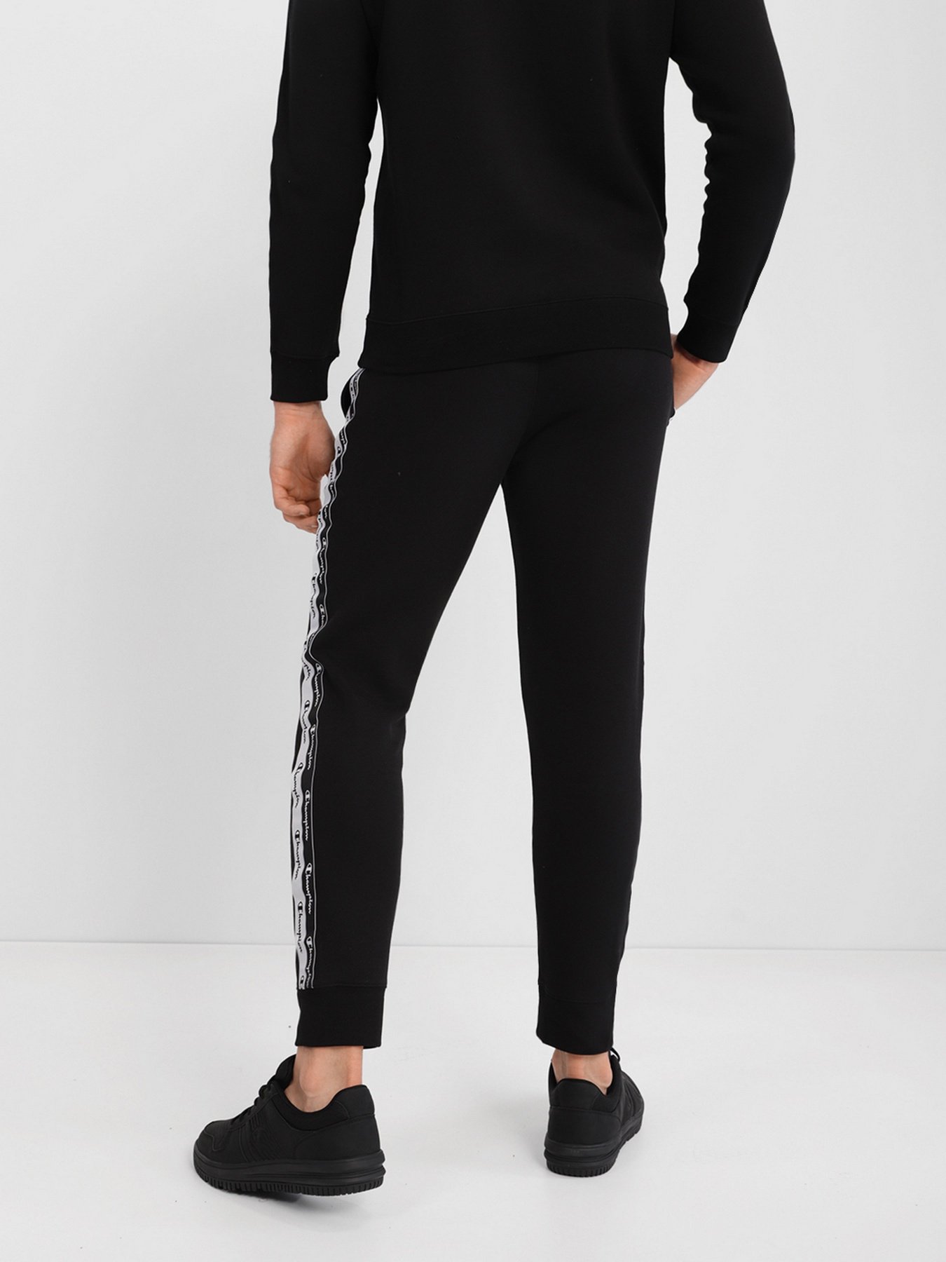 Спортивні штани Champion DOUBLE LOGO RIB CUFF PANTS модель cha216561-NBK Фото