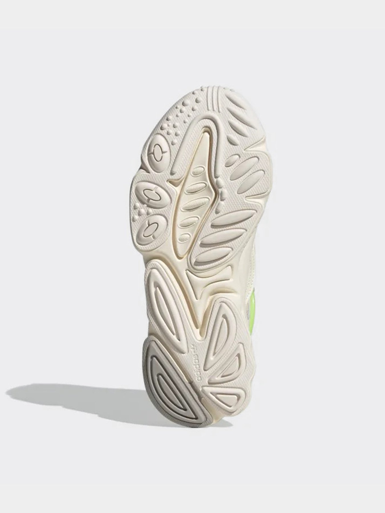 Кроссовки Adidas OZWEEGO модель H05712 Фото