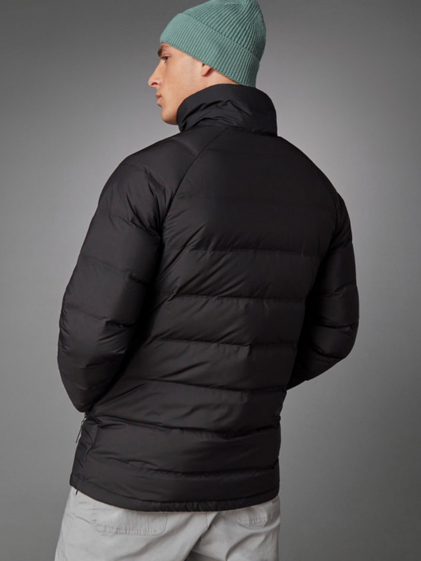 Пуховик Adidas Helionic Mid Length Down модель FT2528 Пуховик Adidas Helionic Mid Length Down модель FT2528 Фото