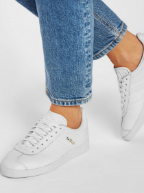 Кеды низкие Adidas Gazelle Originals модель BB5498 Фото