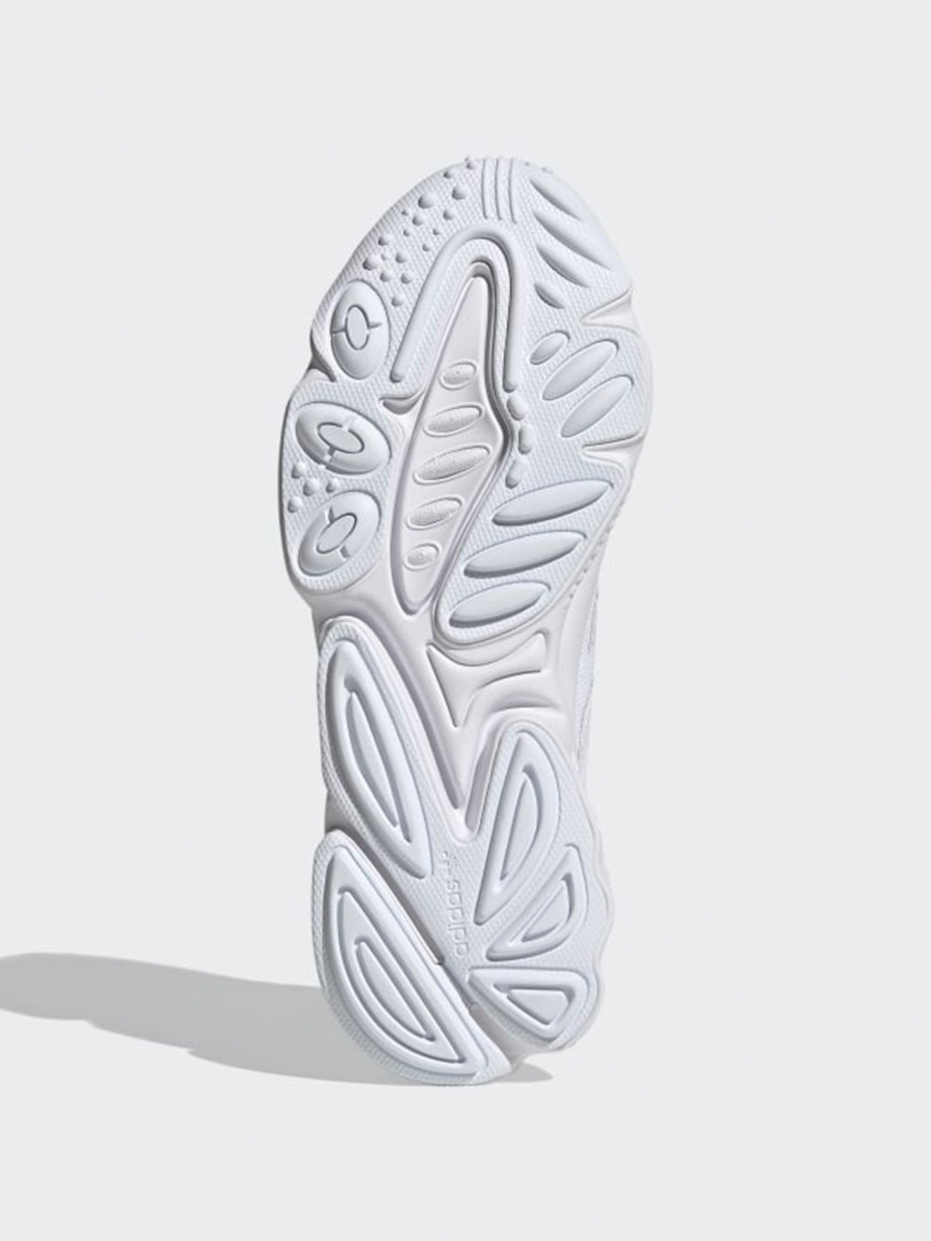 Кроссовки Adidas OZWEEGO Pure Originals модель H04226 Фото