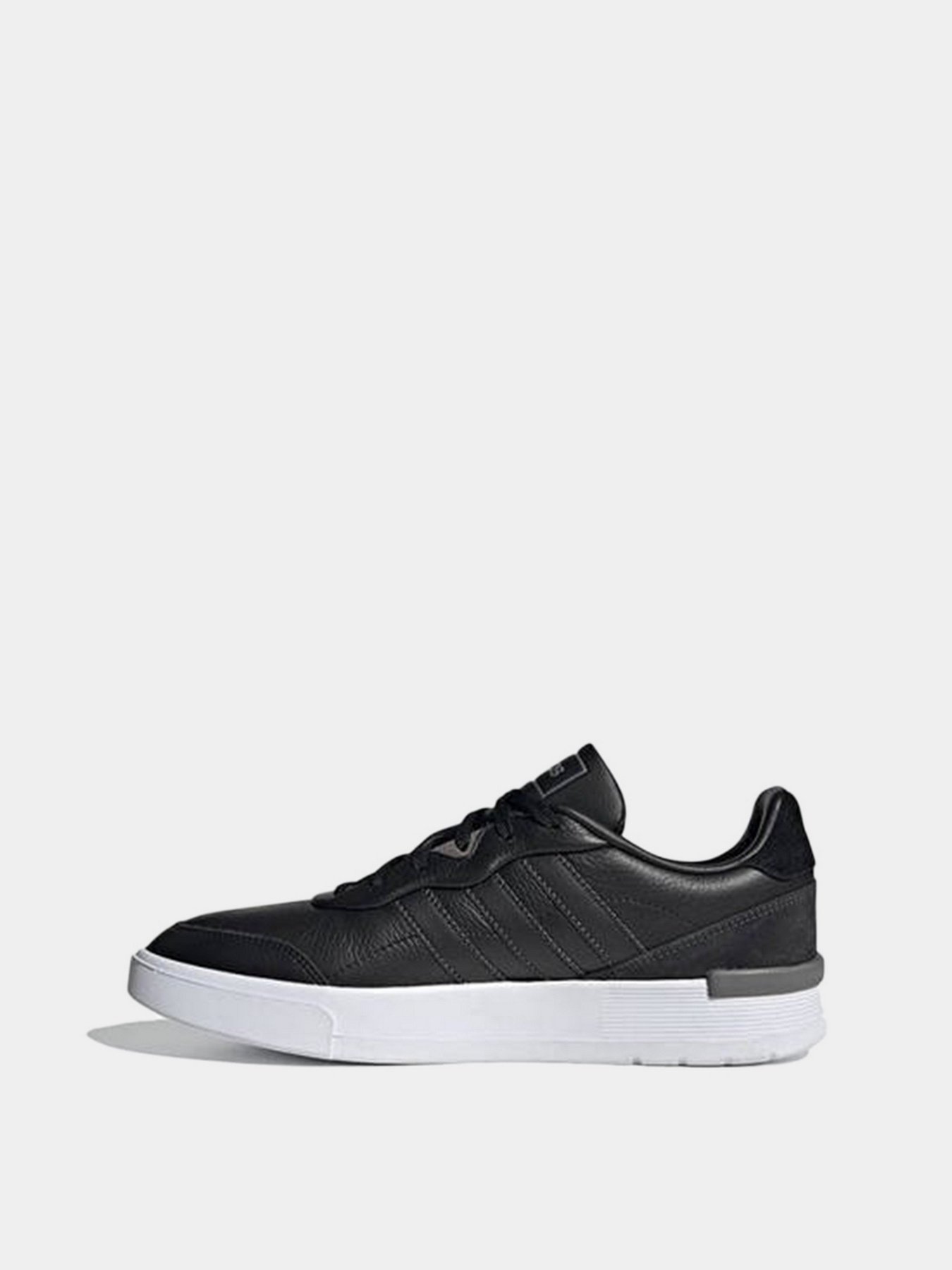 Кеды низкие Adidas Clubcourt Sportswear модель H68182 Фото