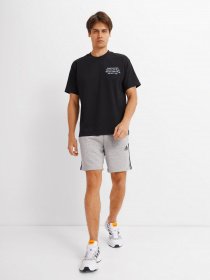 Повсякденні шорти Adidas Essentials 3-Stripes модель GK9599 Повсякденні шорти Adidas Essentials 3-Stripes модель GK9599 Фото