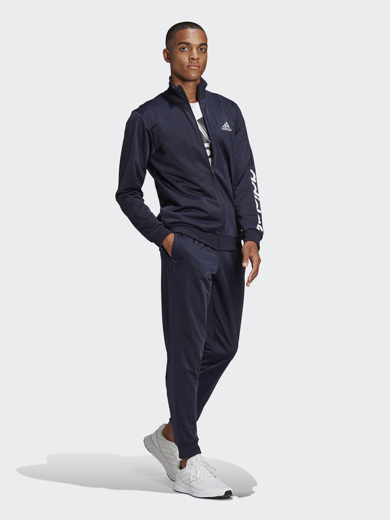 Спортивний костюм Adidas Primegreen Essentials Linear Logo модель GK9655 Фото