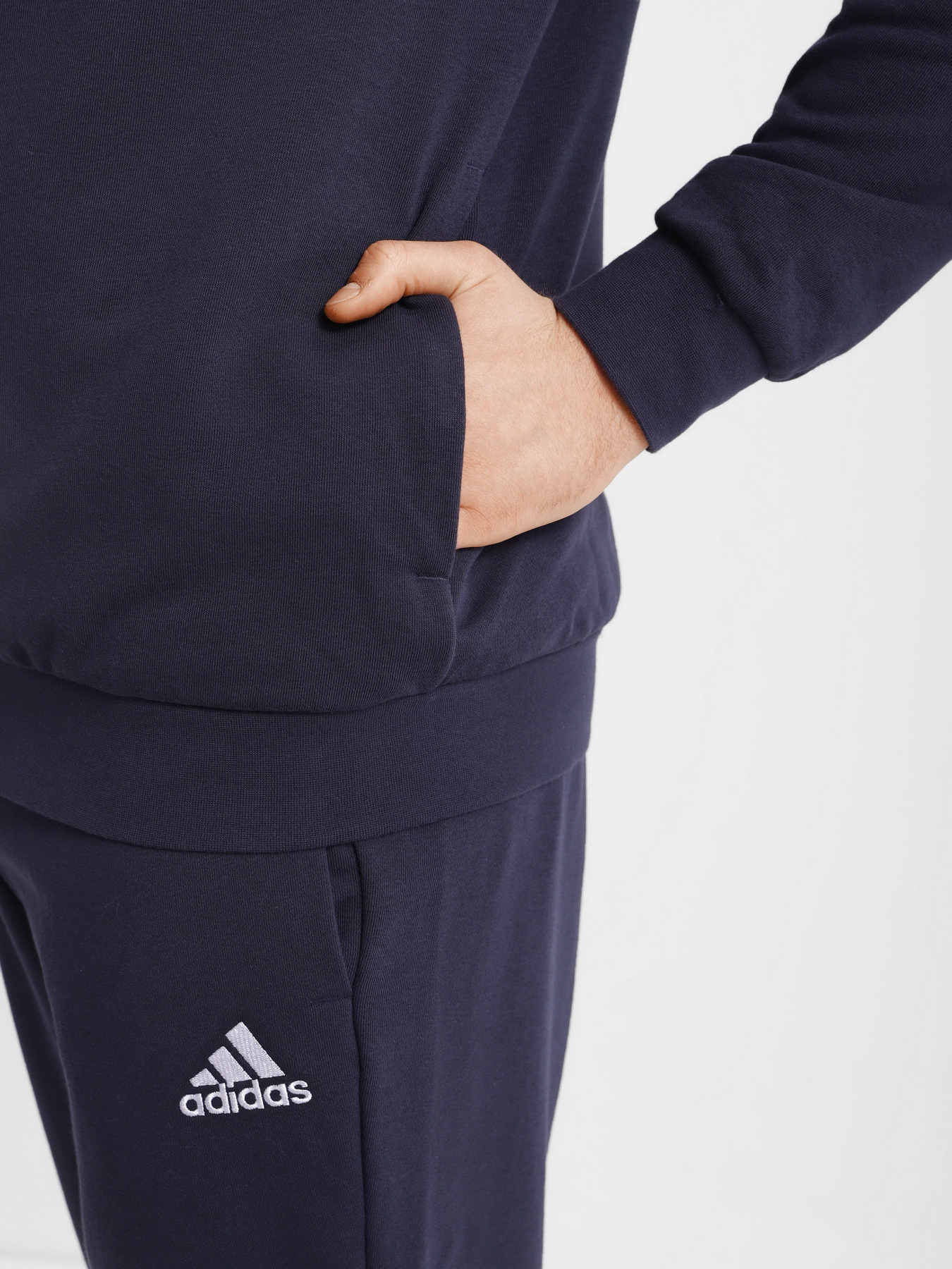 Спортивний костюм Adidas AEROREADY Essentials 3-Stripes модель GK9977 Фото