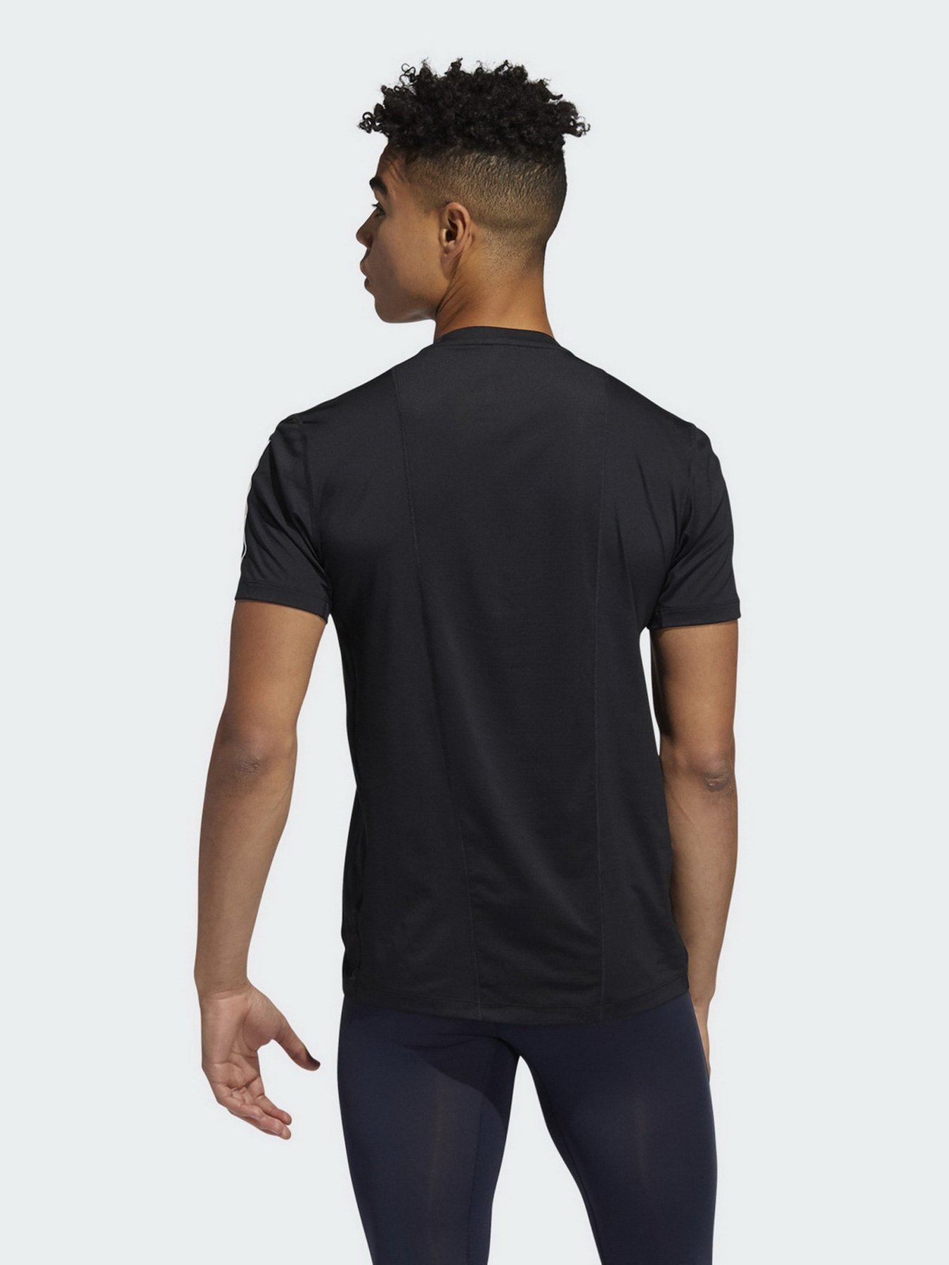 Спортивна футболка Adidas Techfit 3-Stripes модель GL0460 Фото