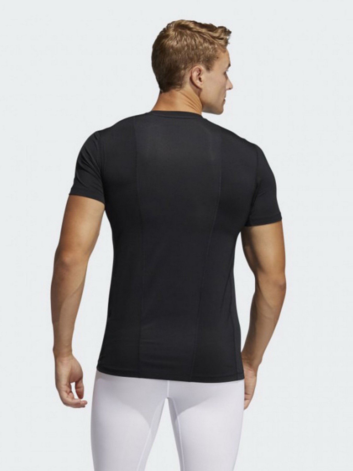 Футболка спортивная Adidas Techfit Performance модель GM5037 Фото