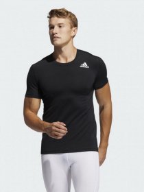 Футболка спортивная Adidas Techfit Performance модель GM5037 Фото