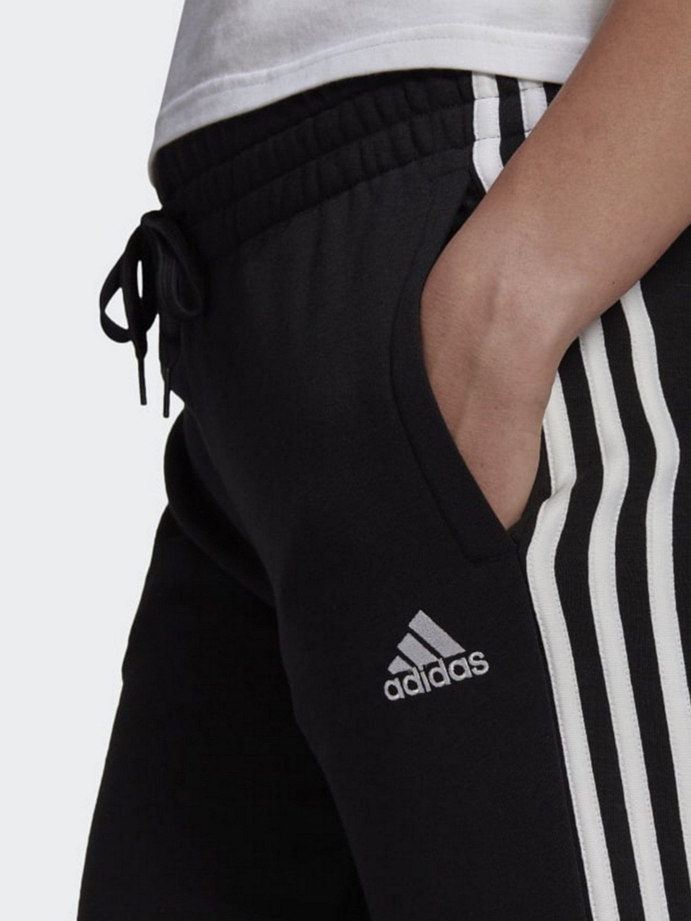 Спортивні штани Adidas Essentials 3-Stripes модель GM8733 Фото