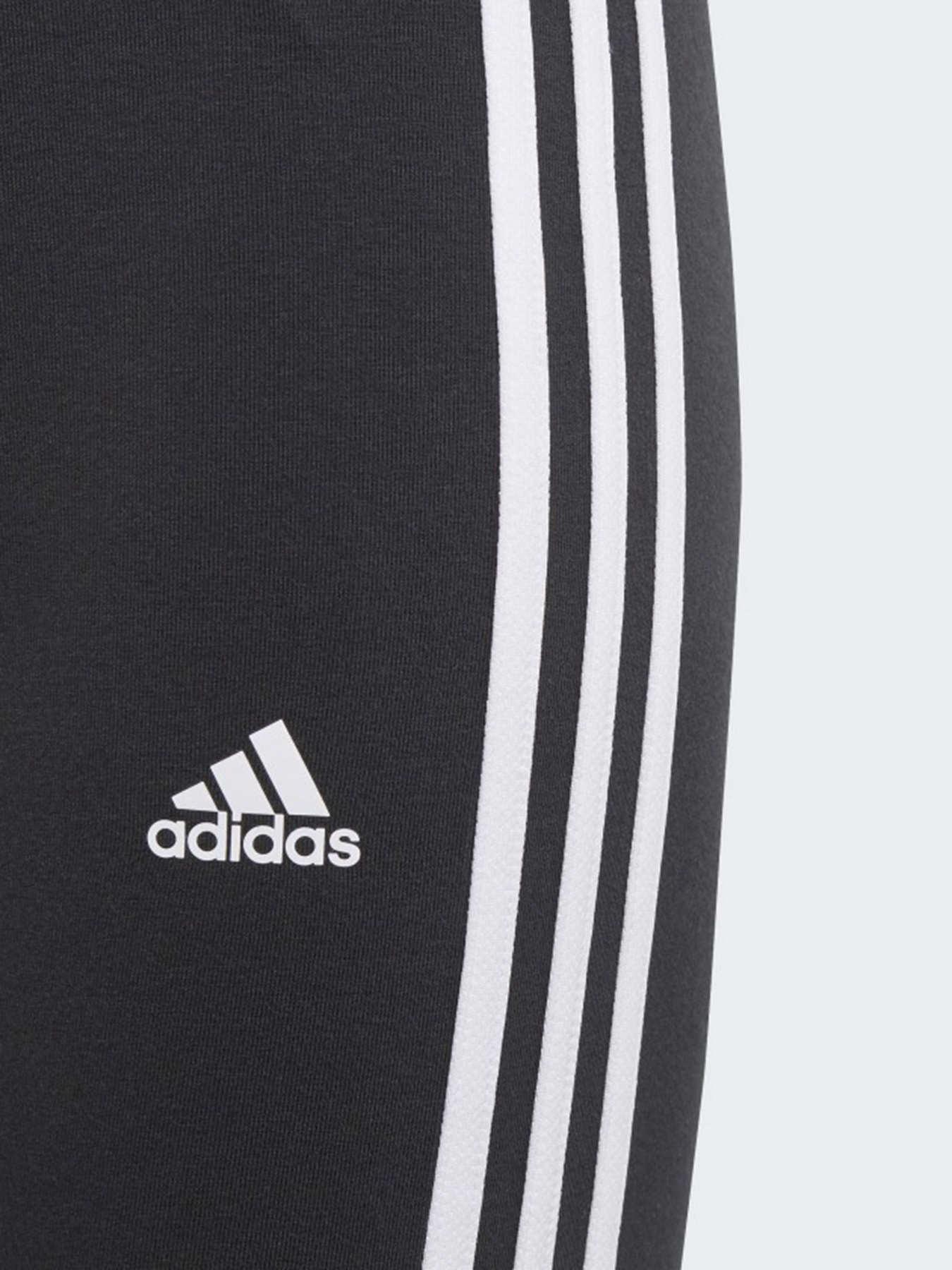 Велосипедки Adidas Essentials 3-Stripes модель GN4090 Фото