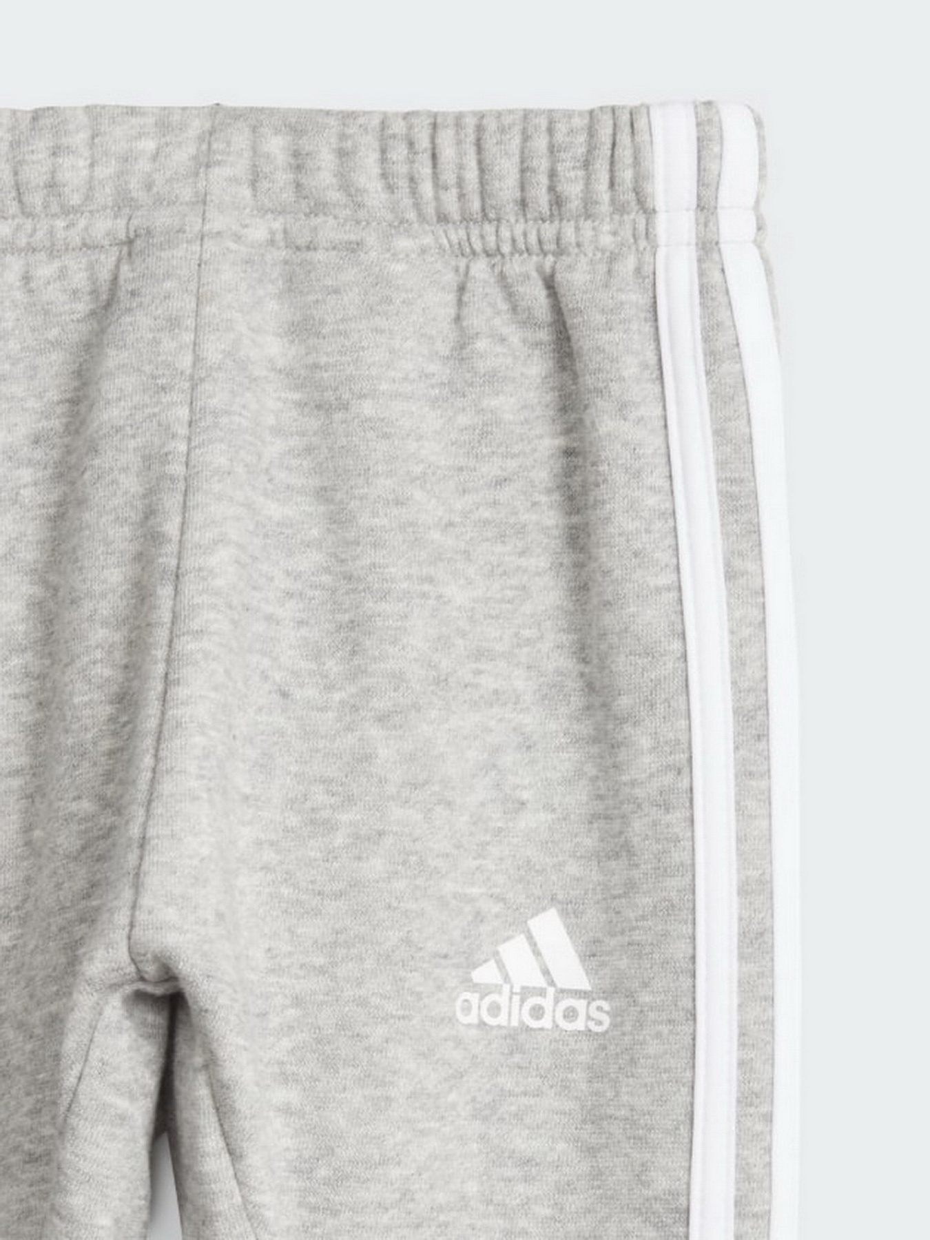 Спортивний костюм Adidas Badge of Sport Performance модель GT9504 Фото