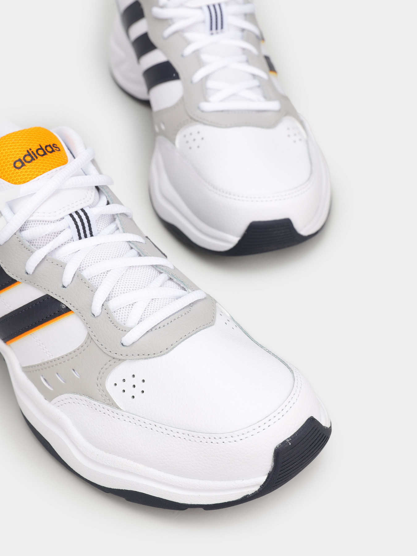 Кроссовки Adidas Strutter Performance модель GX0670 Фото