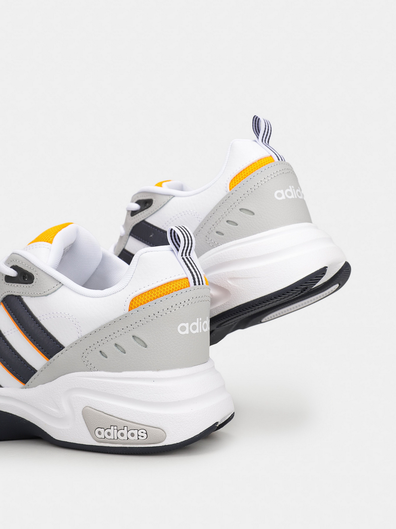 Кроссовки Adidas Strutter Performance модель GX0670 Фото