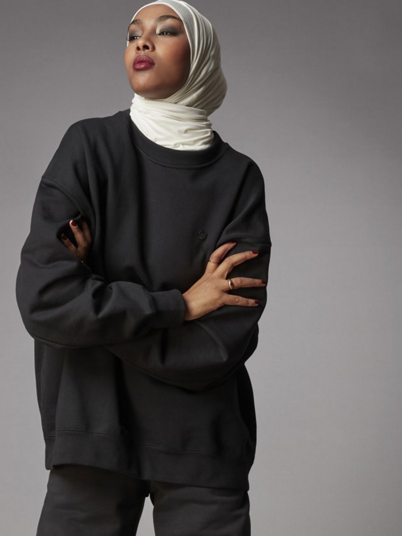 Свитшот Adidas ADICOLOR OVERSIZE модель H11393 Фото