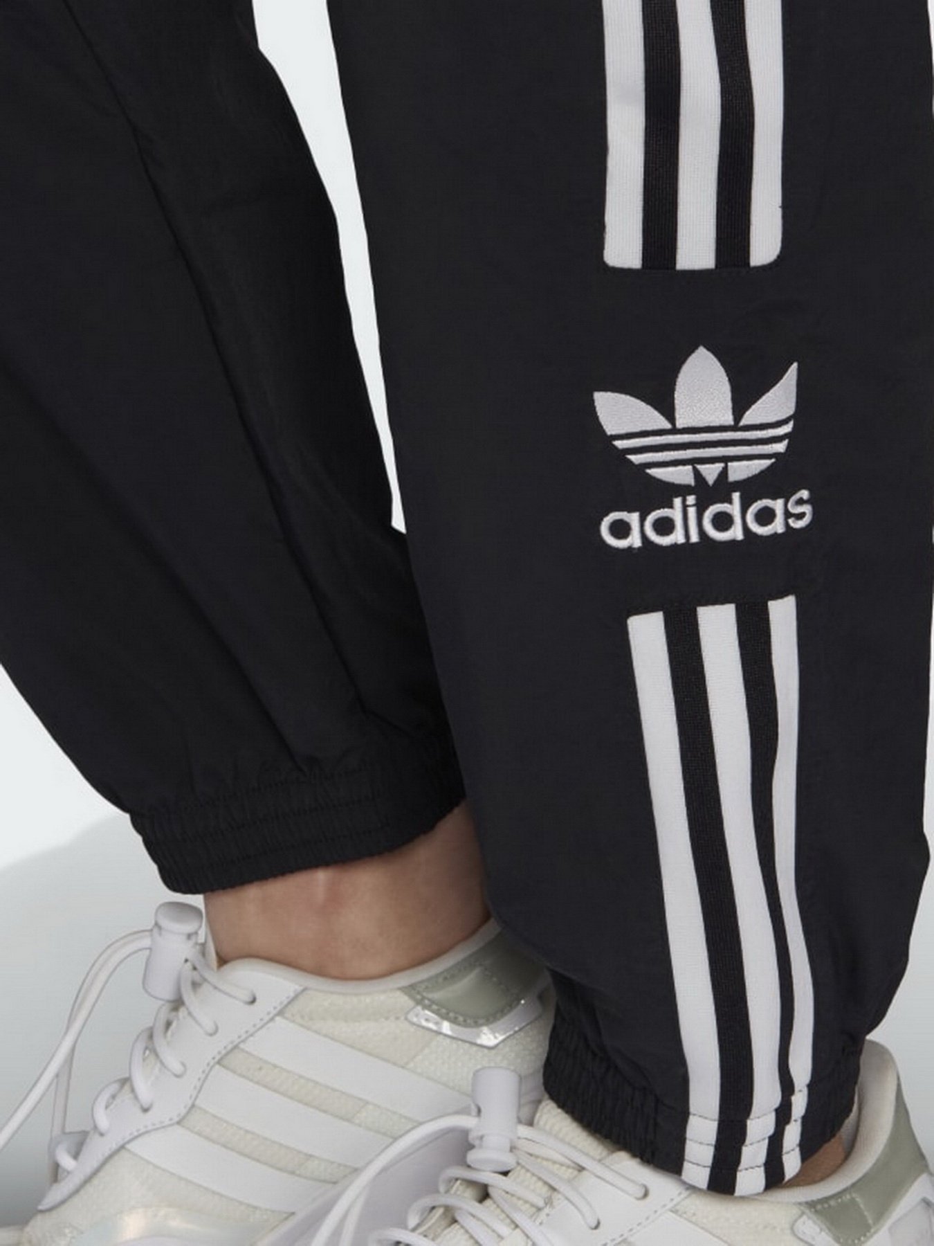 Штаны спортивные Adidas Adicolor Classics Lock-Up модель H20547 Фото