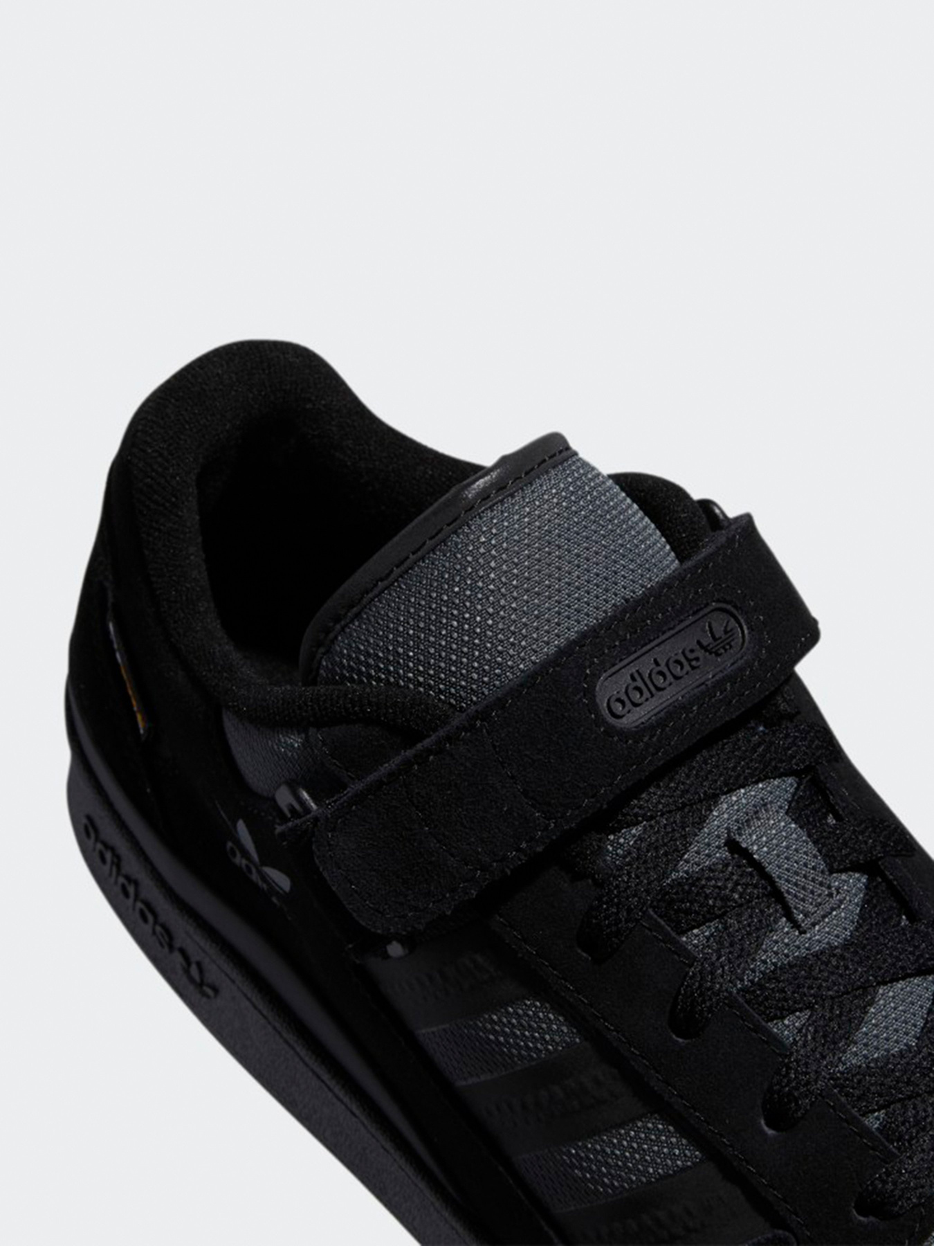 Кеды низкие Adidas Forum Low модель GY5720 Фото