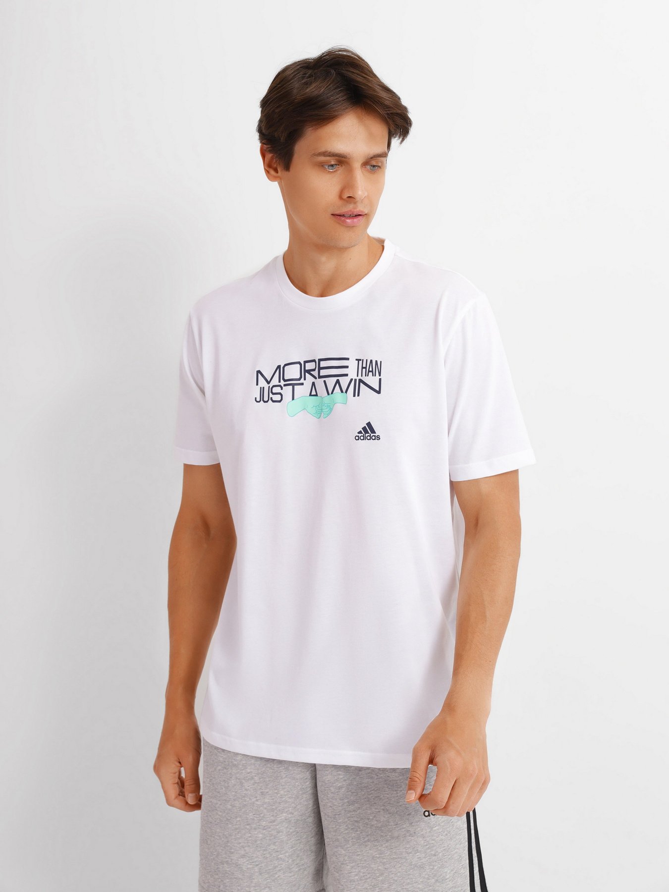 Футболка спортивная Adidas Aeroready Training Graphic модель HA4073 Фото