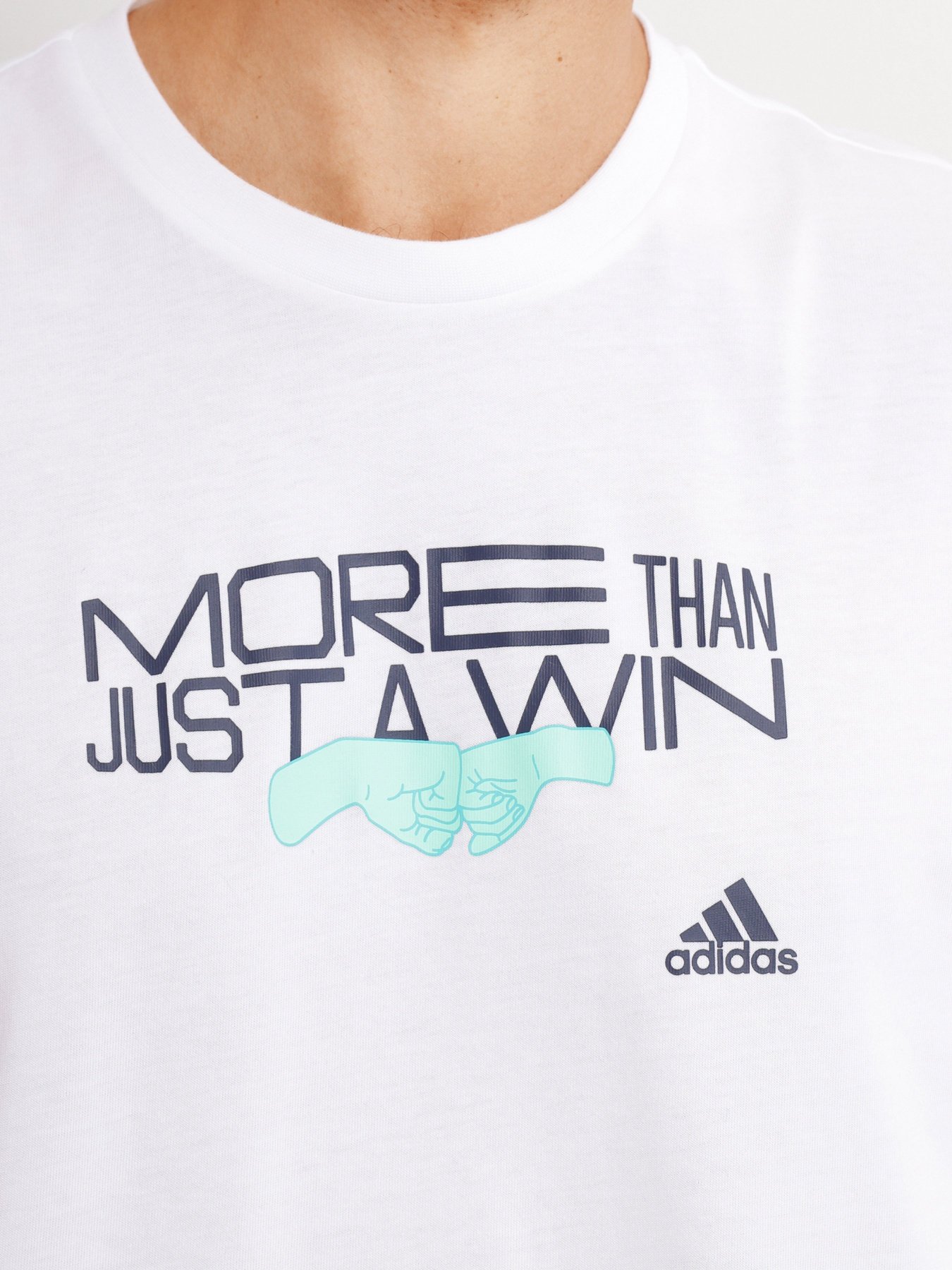 Спортивна футболка Adidas Aeroready Training Graphic модель HA4073 Фото