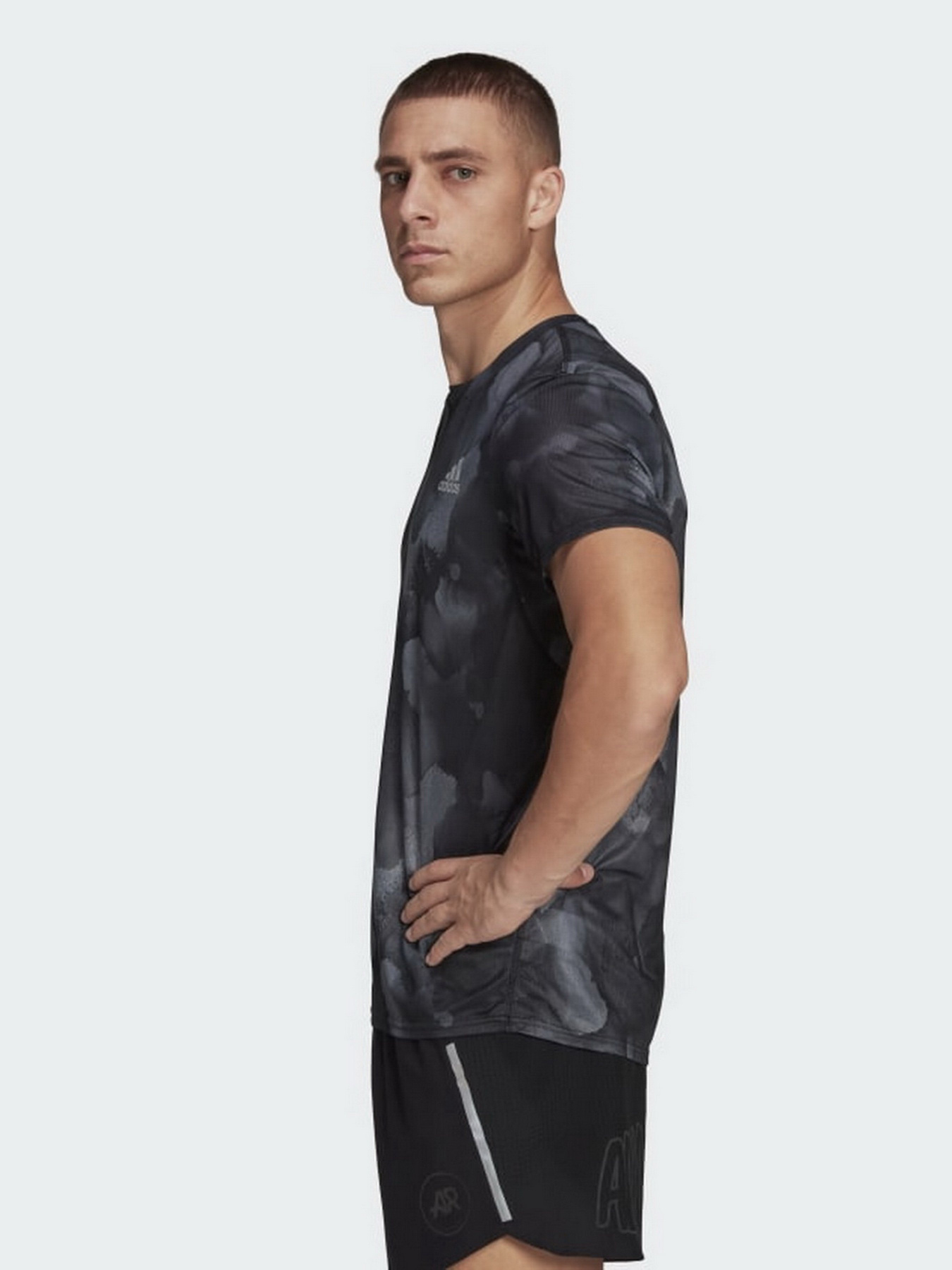 Футболка спортивная Adidas Fast Graphic Performance модель HA6542 Фото