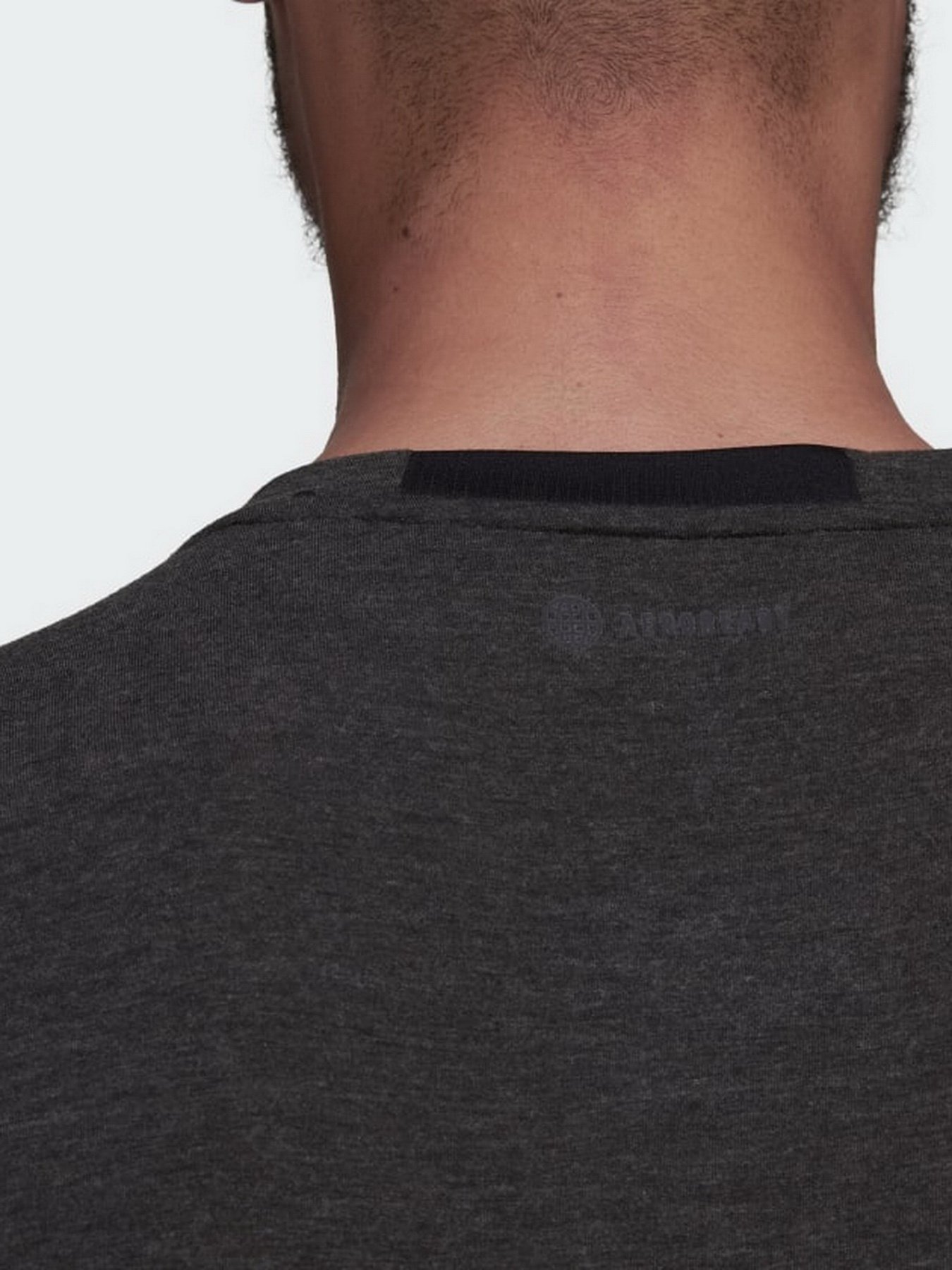 Футболка спортивная Adidas Designed For Training модель HB9204 Фото