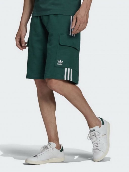 Шорты Adidas Adicolor Classics 3-Stripes модель HB9541 Фото