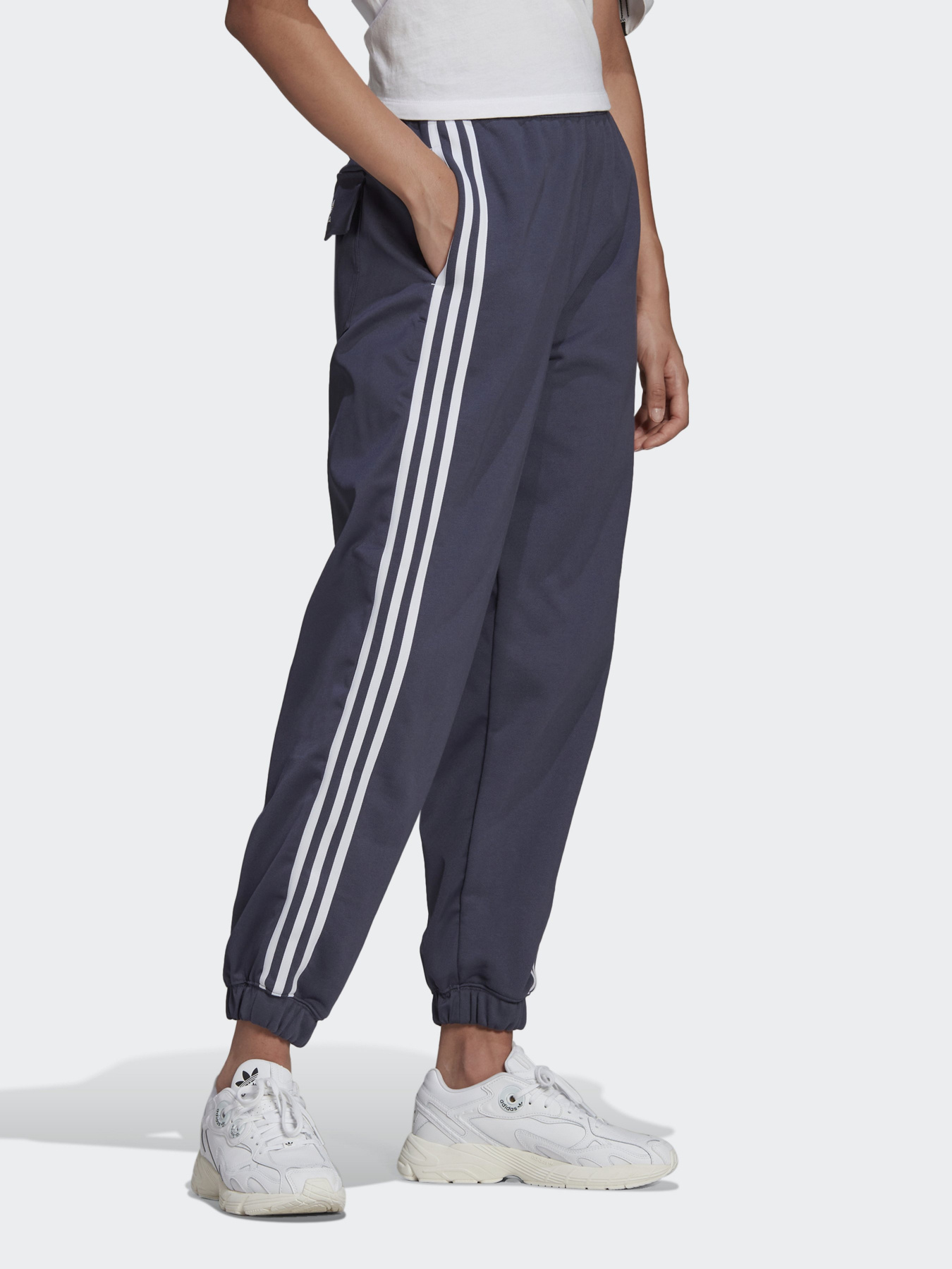 Штани спортивні Adidas ADICOLOR CLASSICS BACK CUFF модель HC4547 Фото