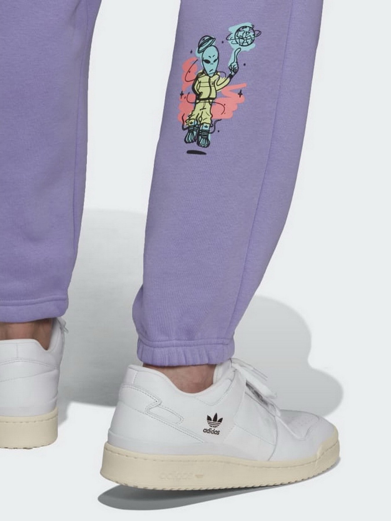 Штаны спортивные Adidas Alien Graphics модель HC7147 Фото