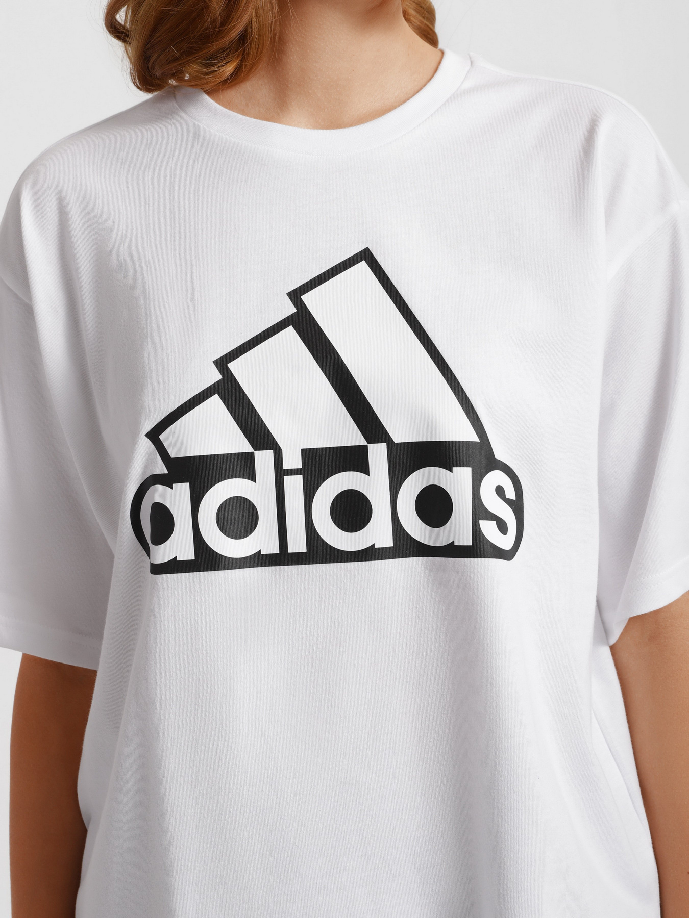Футболка Adidas Essentials Logo Boxy модель HC9183 Фото