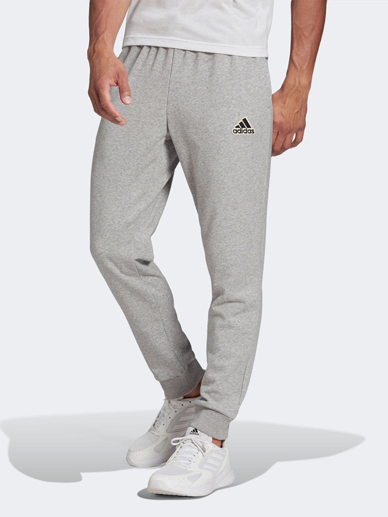 Штаны спортивные Adidas Essentials Feelcomfy модель HE1857 Фото