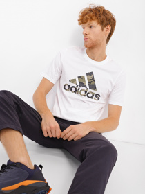 Футболка Adidas BADGE OF SPORT модель HE2371 Фото