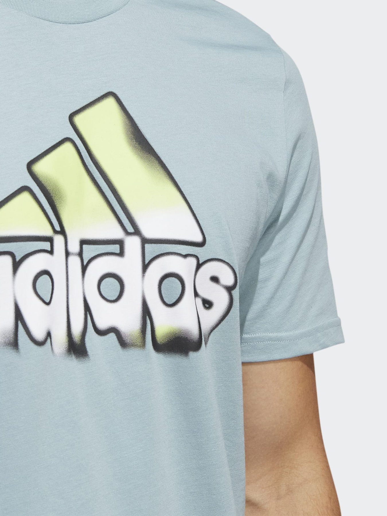 Футболка Adidas SUMMER HEAT BADGE OF SPORT модель HE4814 Фото